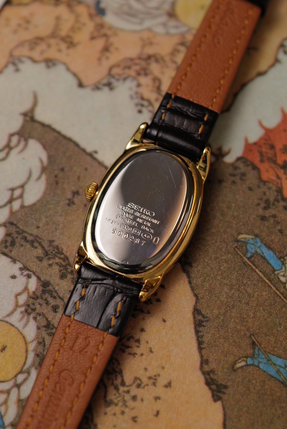 Seiko Ladies "Baignoire" Gold Circa. 1995 with original buckle included