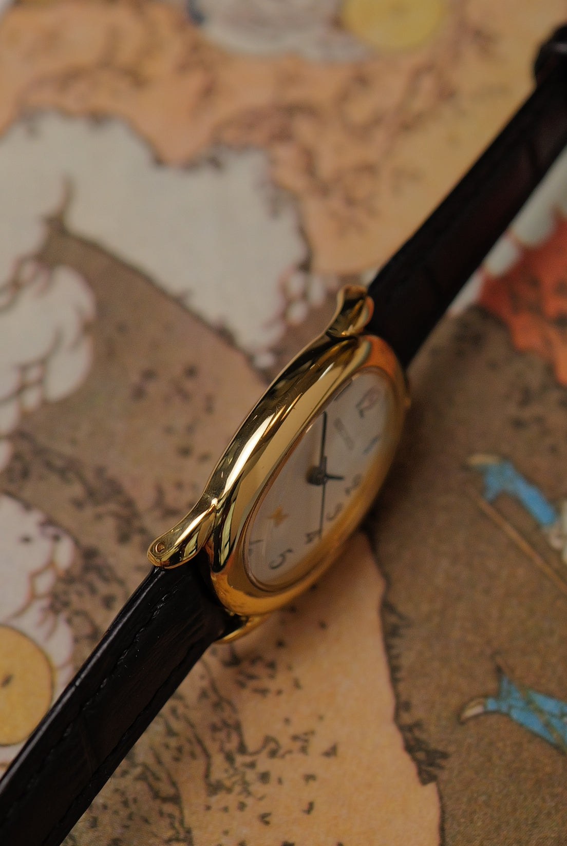 Seiko Ladies "Baignoire" Gold Circa. 1995 with original buckle included