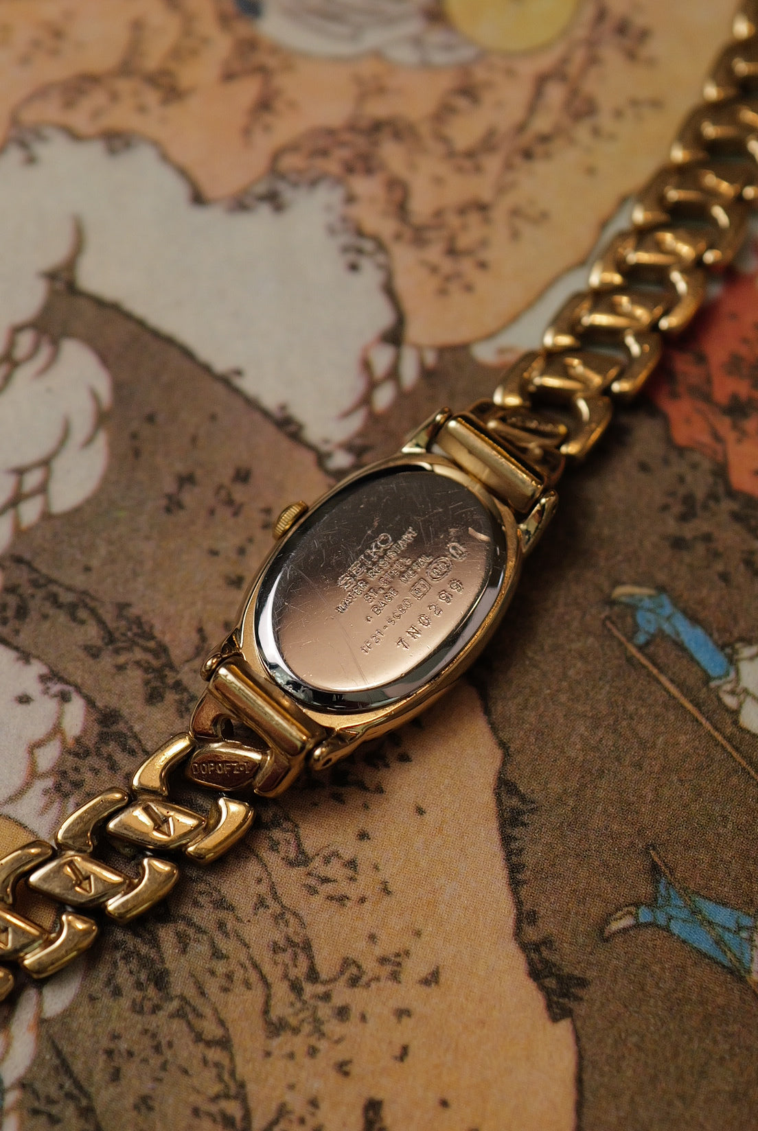 Seiko Mini Baignoire on integrated Bracelet Circa.1997