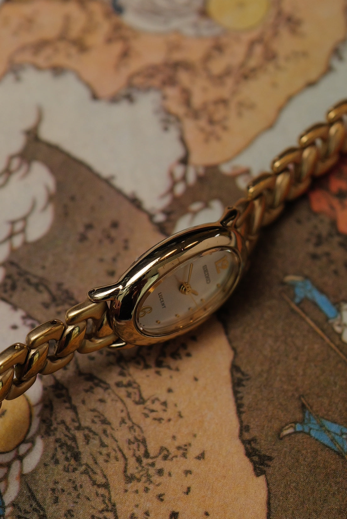 Seiko Mini Baignoire on integrated Bracelet Circa.1997
