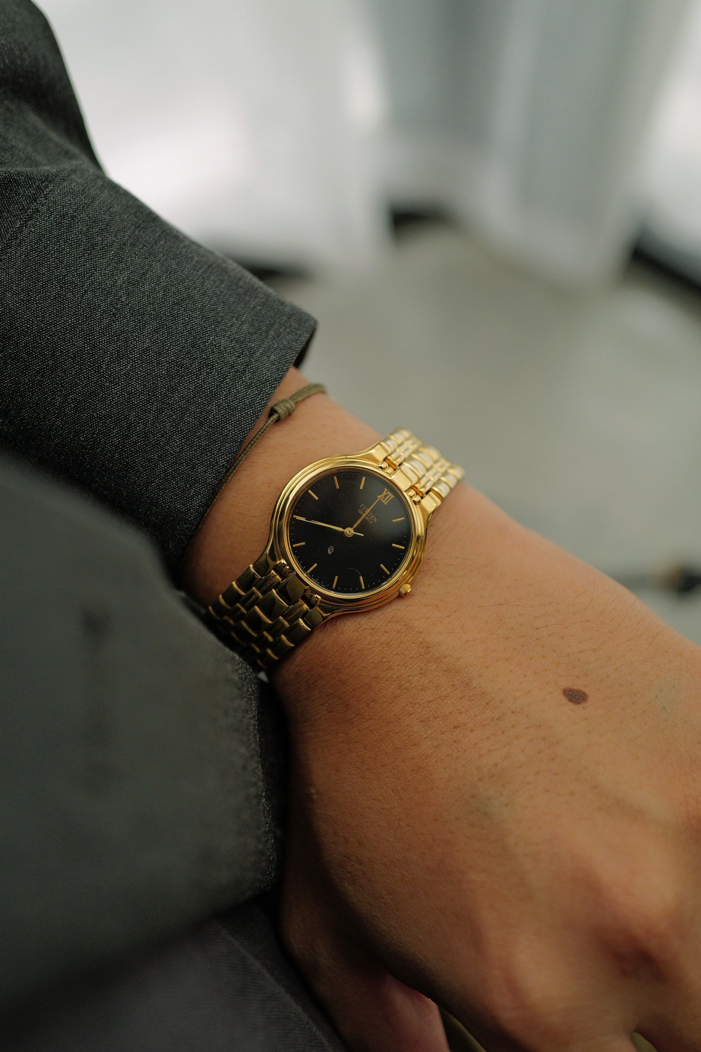 Citizen Quartz "Onyx Honey" Circa. 1993 Full Links