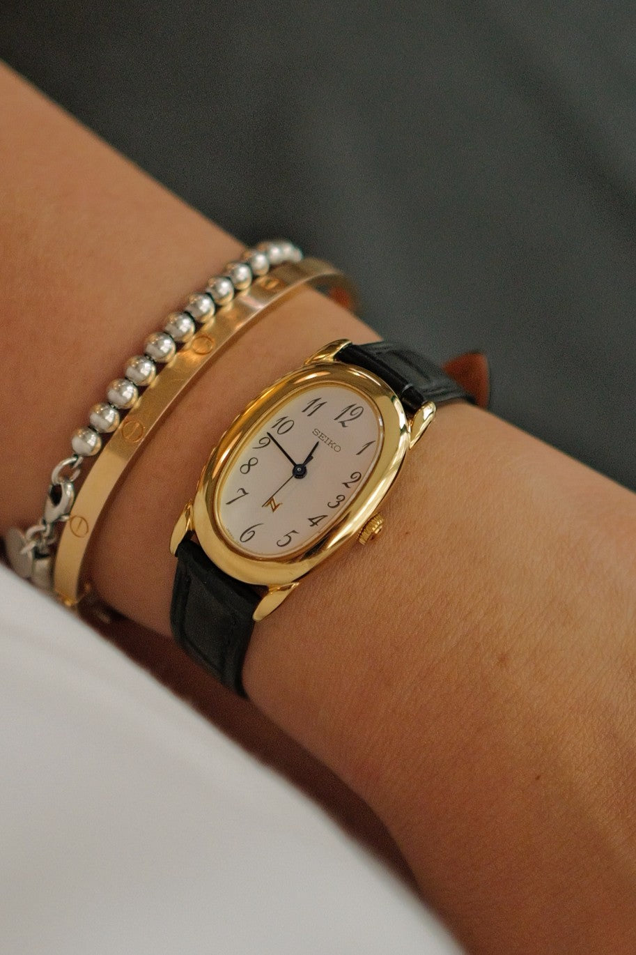 Seiko Ladies "Baignoire" Gold Circa. 1995 with original buckle included