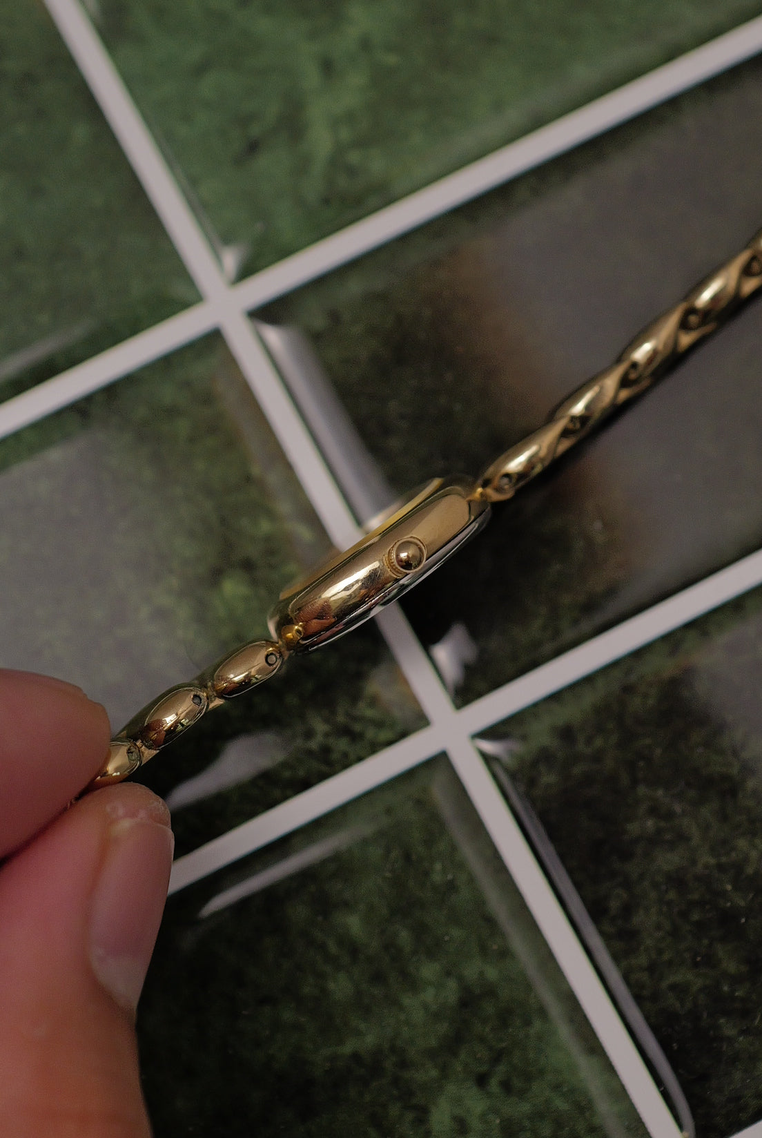 Citizen "Beaded Pearls" Bracelet Quartz Circa. 1987