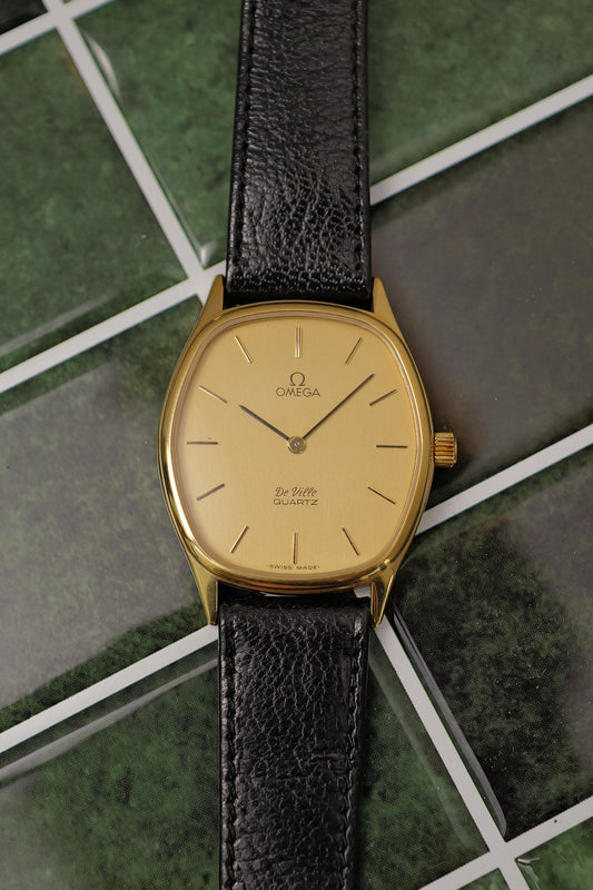 Omega De Ville “Tonneau” Ref. 191.0074.1 (Circa 1969) with original buckle and strap