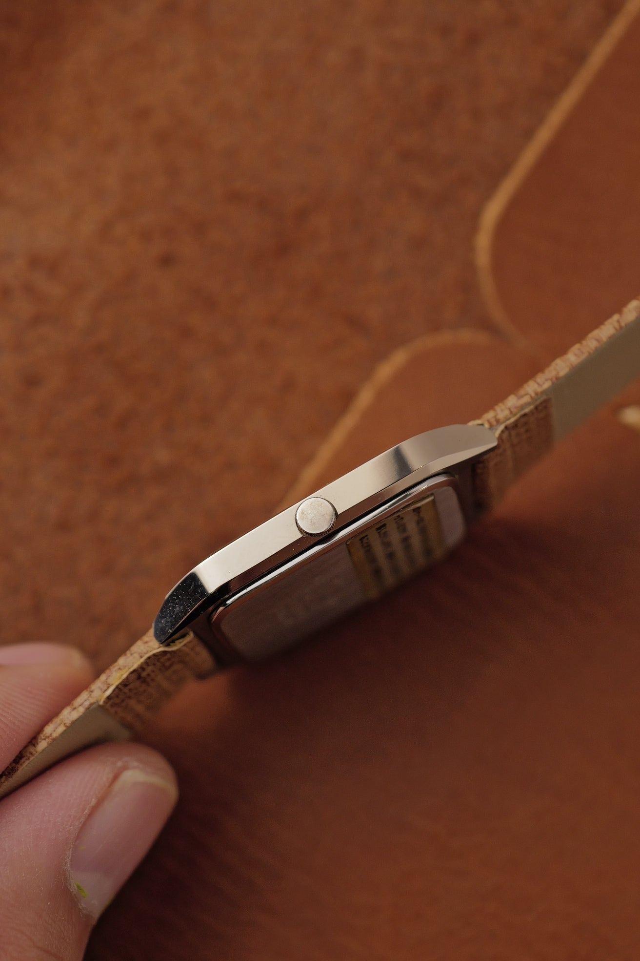 Seiko Quartz "Amber Grain" Scratch resistant Case Circa. 1980
