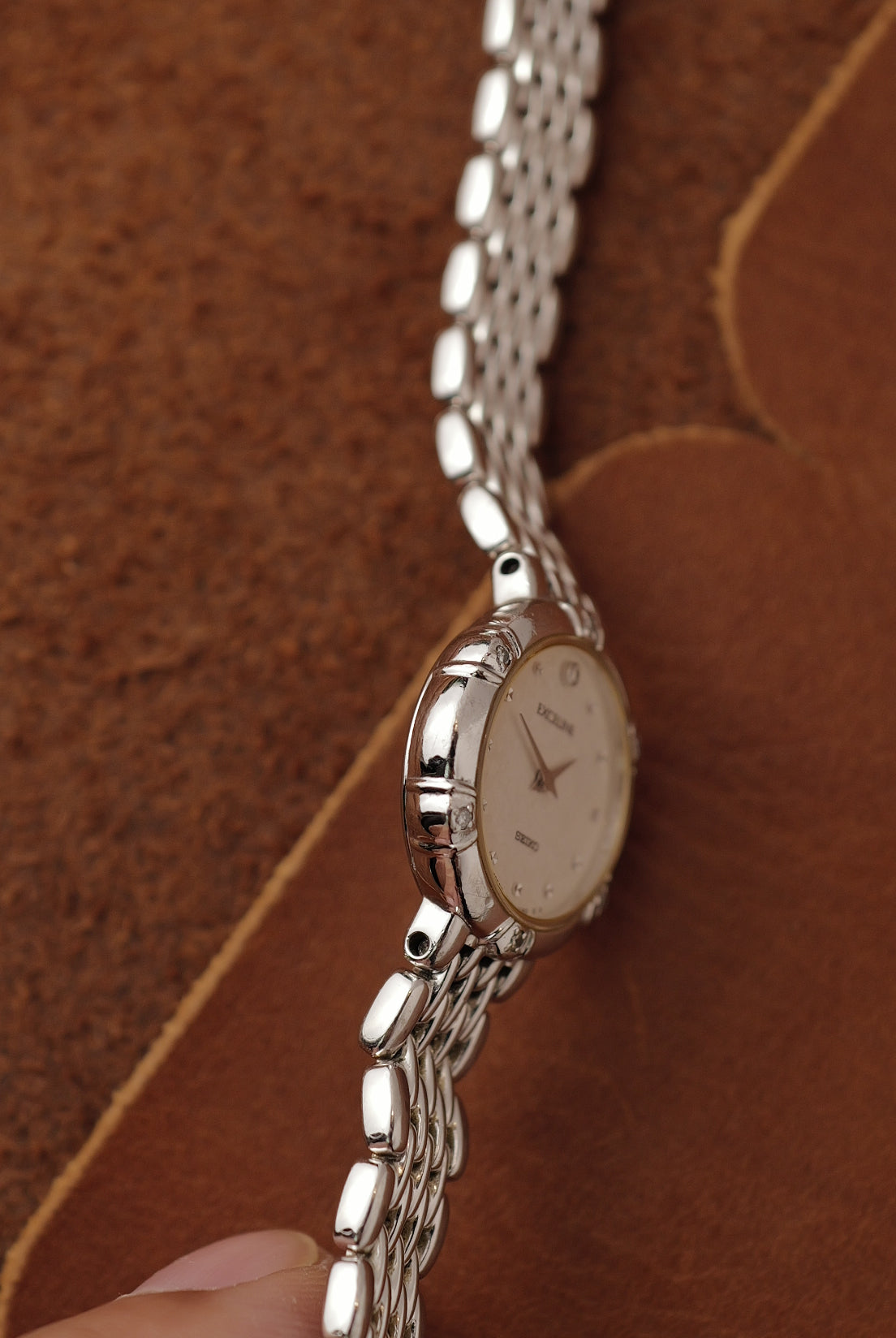 Seiko Exceline with bezel Diamonds 4N40-0640 Circa.1991