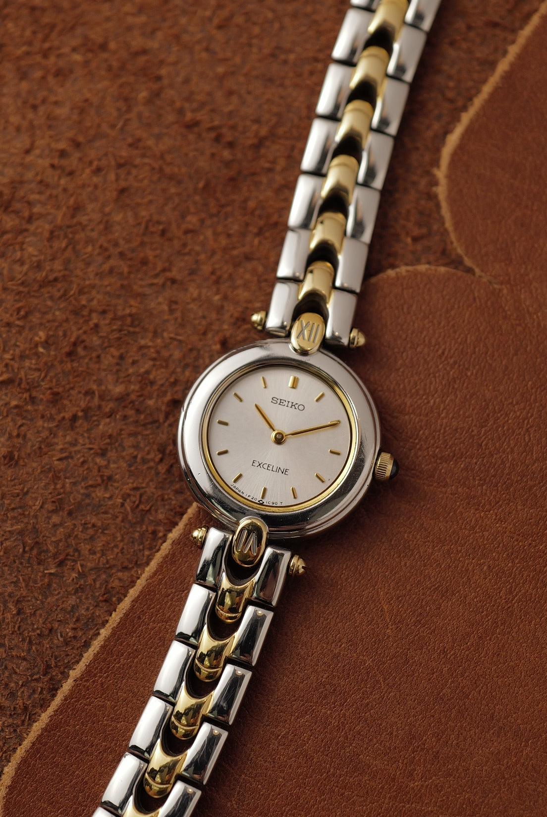 Seiko Exceline Polished 2-tone Bracelet Circa. 1990