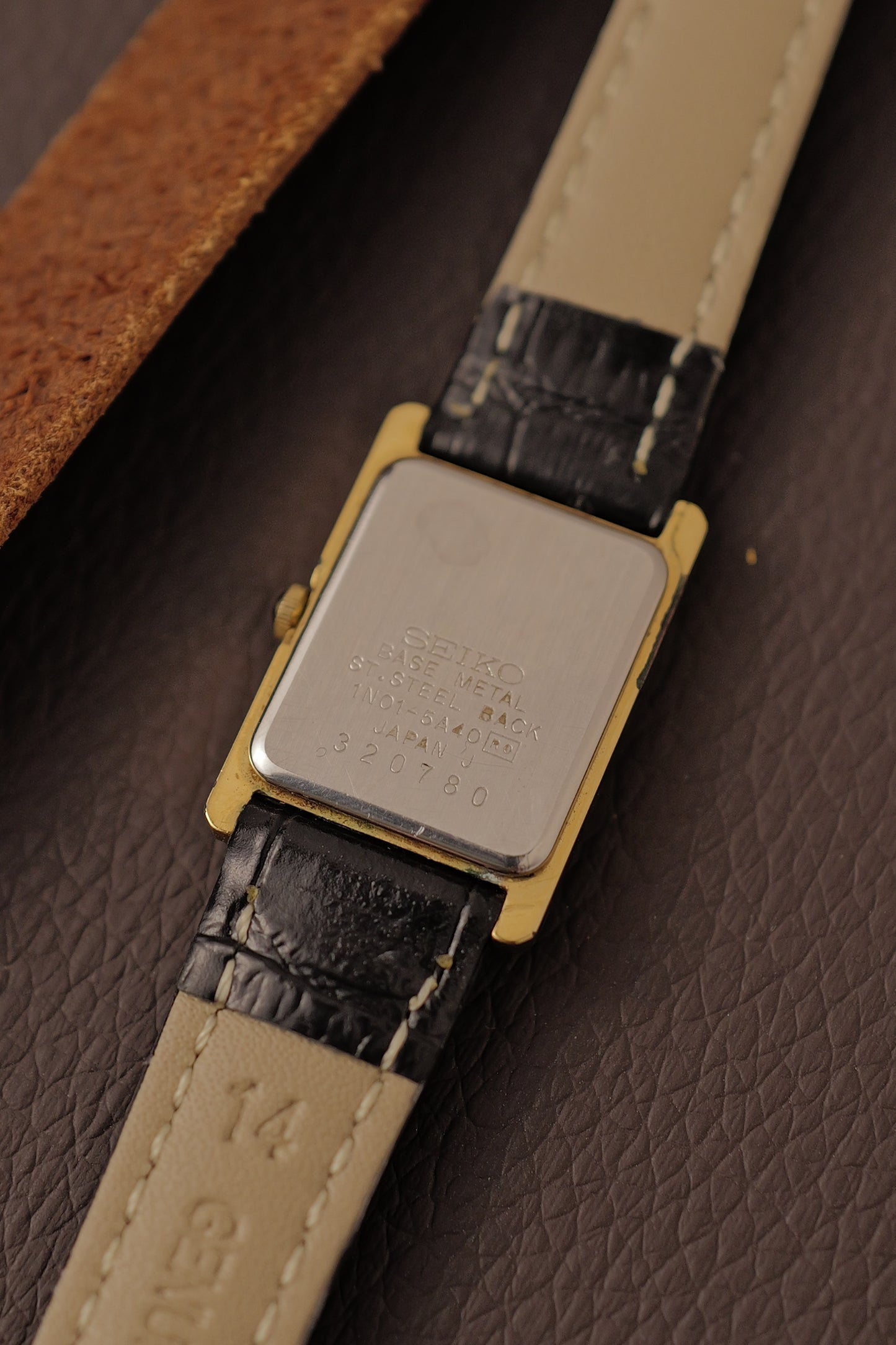 Seiko Quartz Classic Tank Circa. 1993