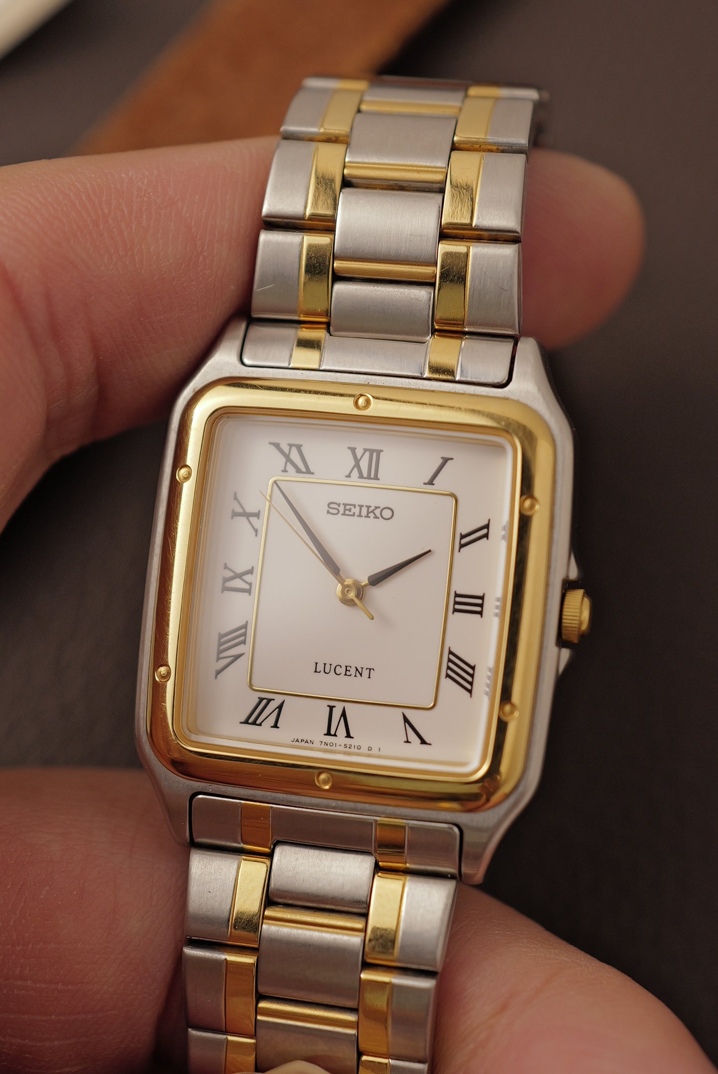 Seiko Lucent "Santos" 7N01-5190 Circa. 1994