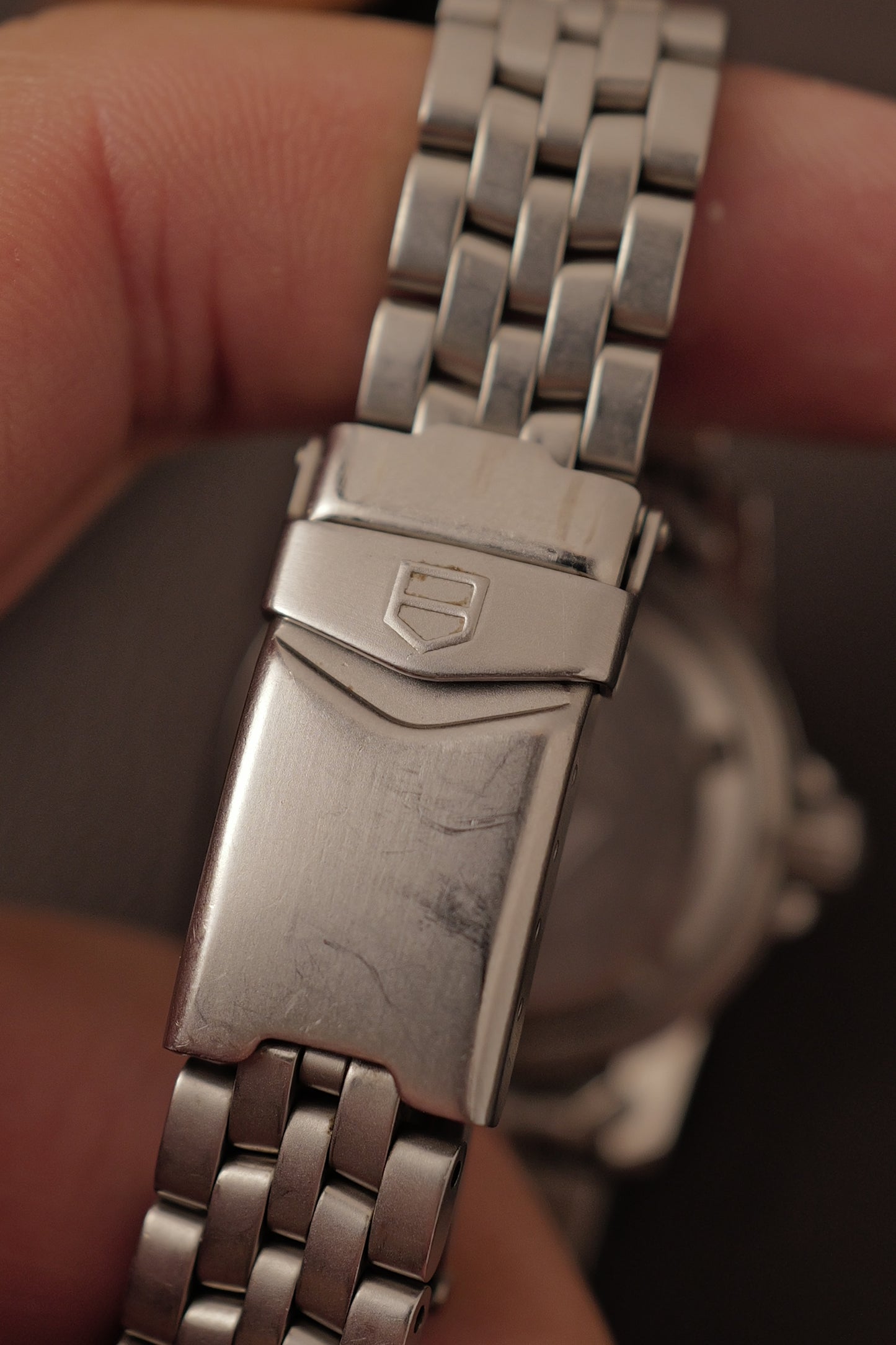 Ladies Tag Heuer 1000 Professional Quartz
