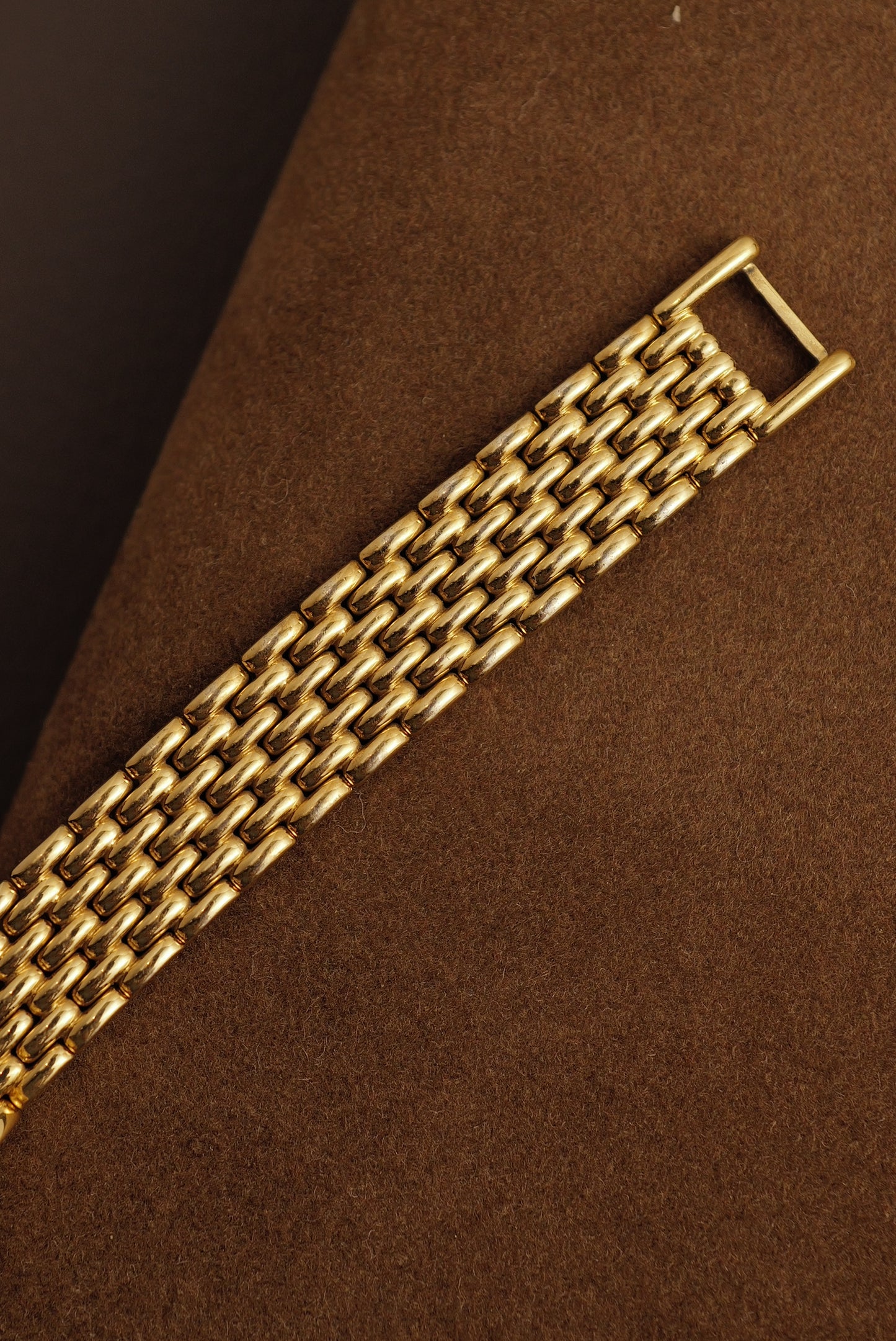 Seiko Exceline "Diamond Petal" Mother of Pearl Dial Circa. 1990