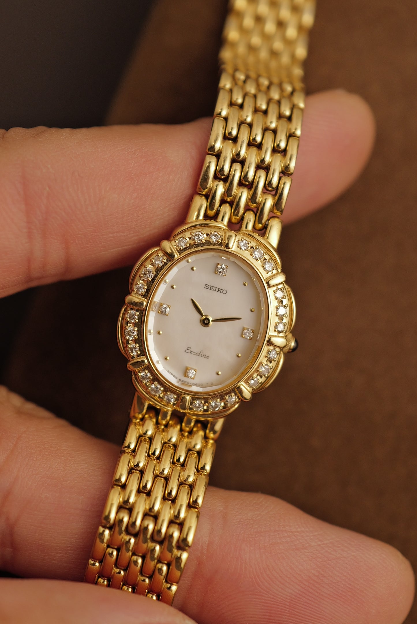 Seiko Exceline "Diamond Petal" Mother of Pearl Dial Circa. 1990