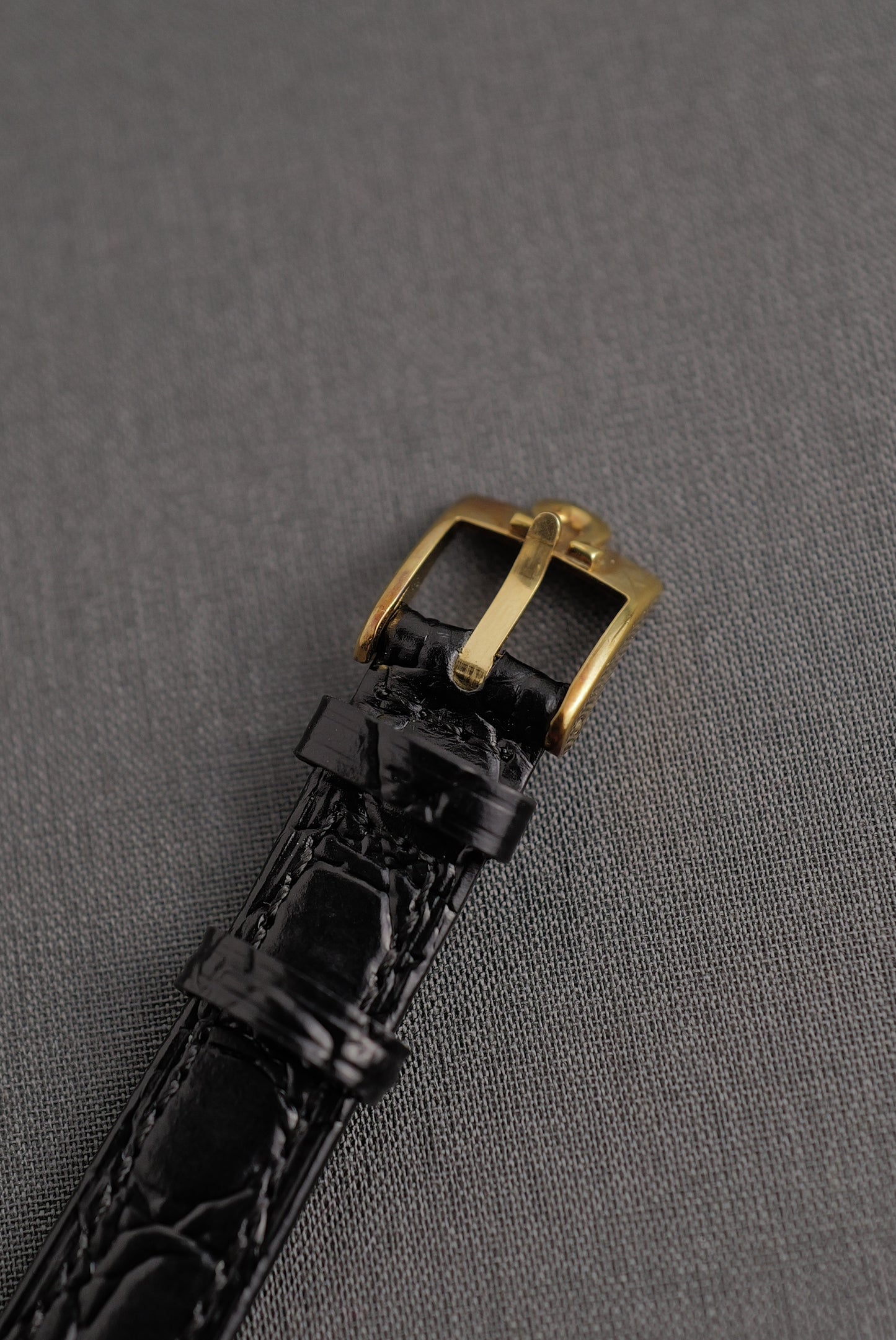 Omega Square "Andrew Grima" Faceted Glass Circa. 1980s