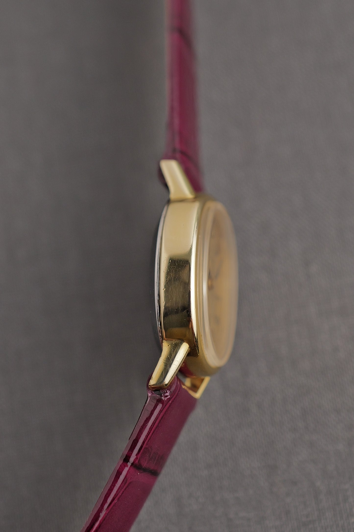 Ladies' Omega Mini Ellipse De-ville ref 511.0553