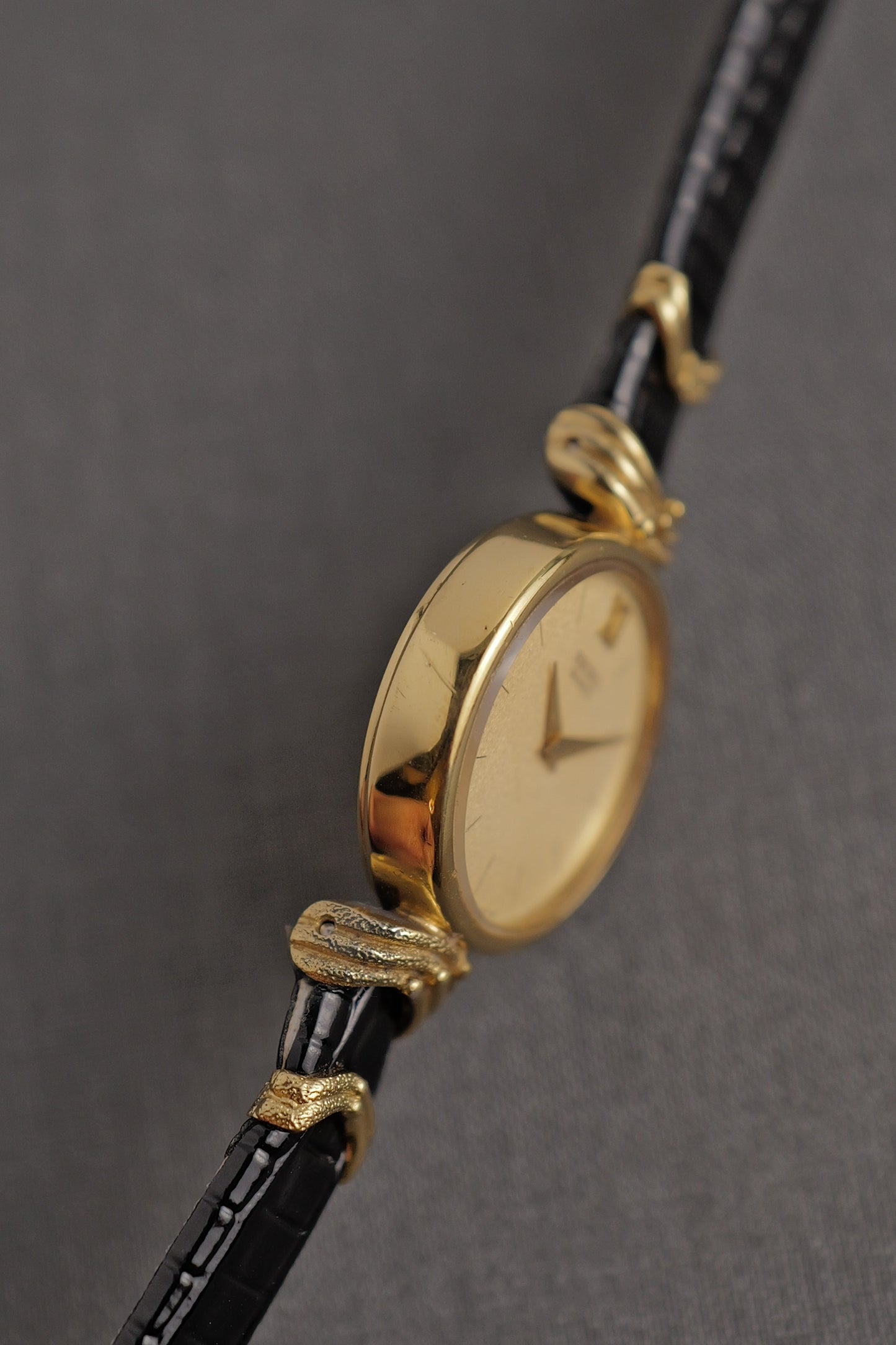 Seiko Quartz "golden bangles" Circa. 1980