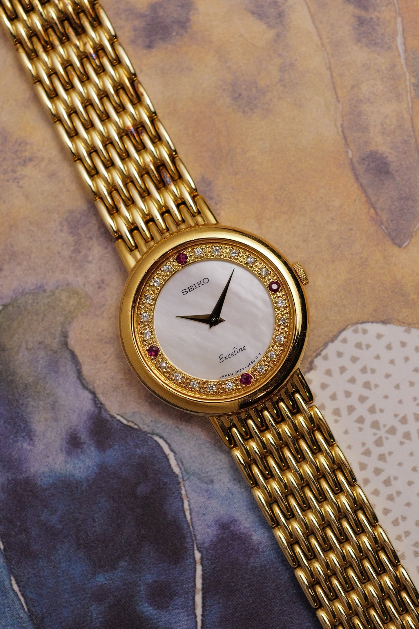 Seiko Exceline Mother of Pearl "RUBY' 4N20-0380