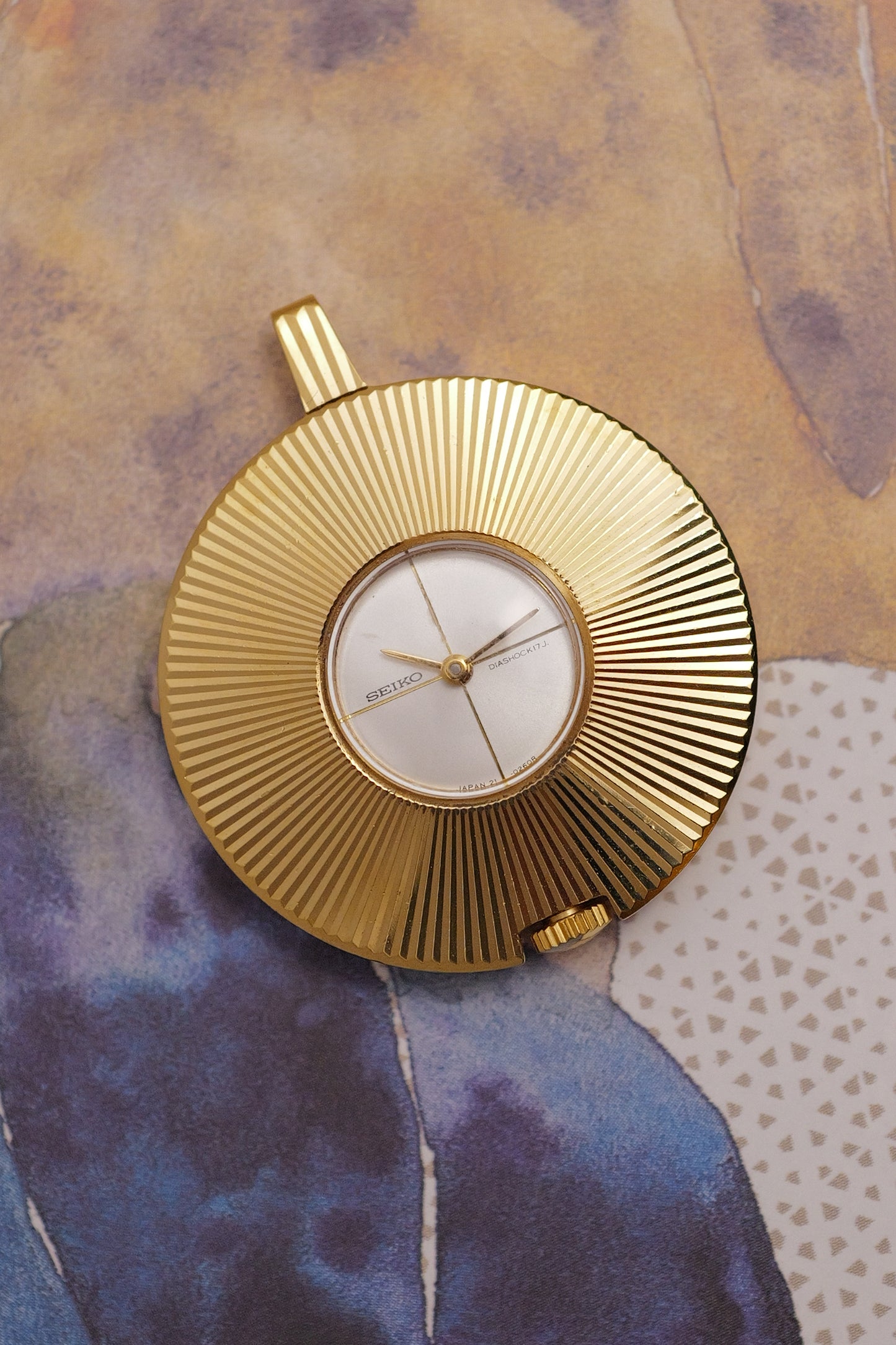 Guilloche Cased Seiko Pendent 21-7160 Manual Winding 1987 with original caseback sticer