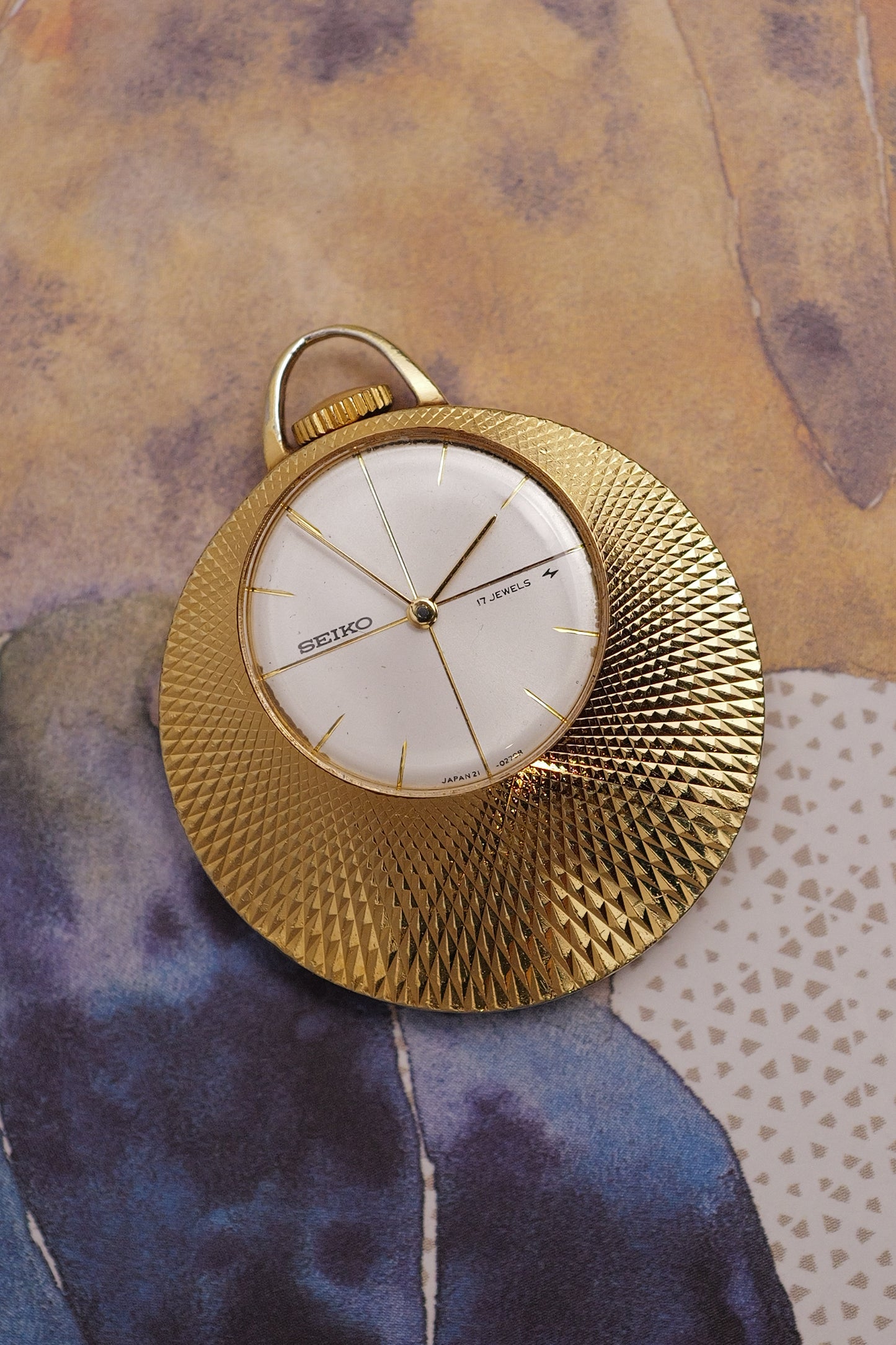 Guilloche Cased Seiko Pendent 21-7160 Manual Winding 1987
