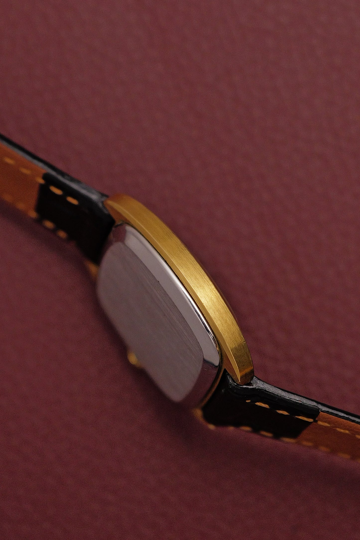 Omega De-ville Cushion Case Roman numeral Manual Winding