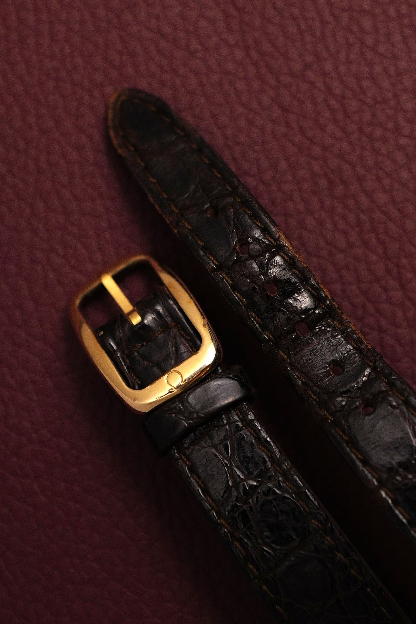 Omega De-ville Cushion Case Roman numeral Manual Winding