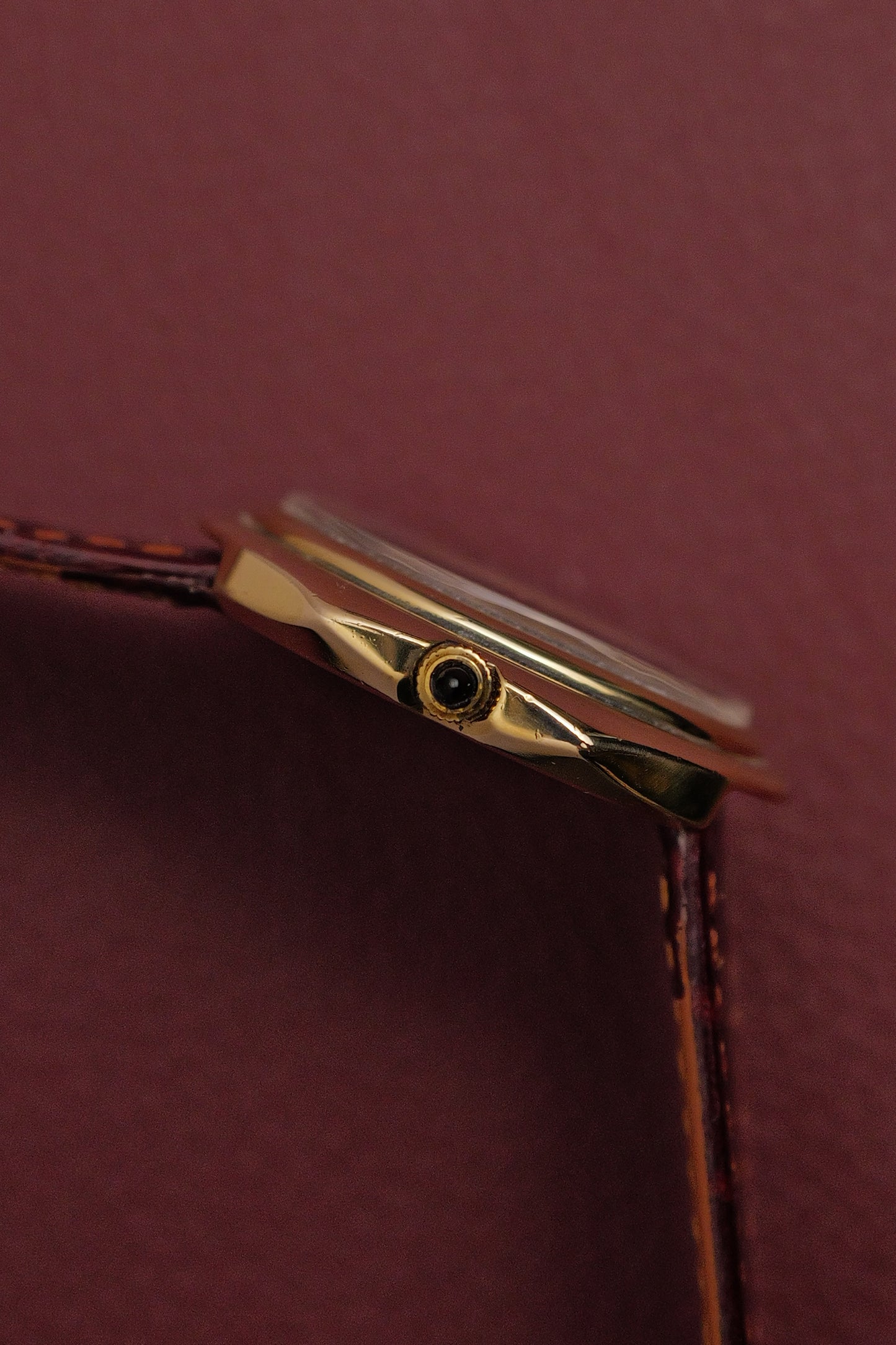 Lanvin "pebble" step case manual winding