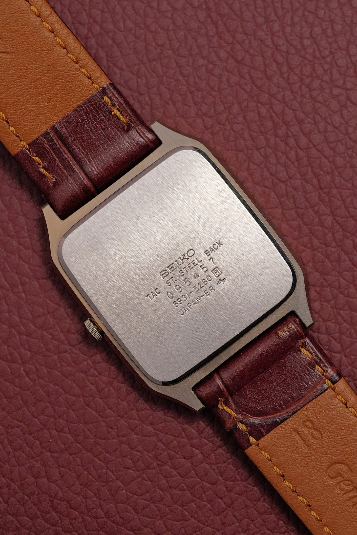 Seiko Quartz 5931-5260 scratch resistant Case Circa.1980s