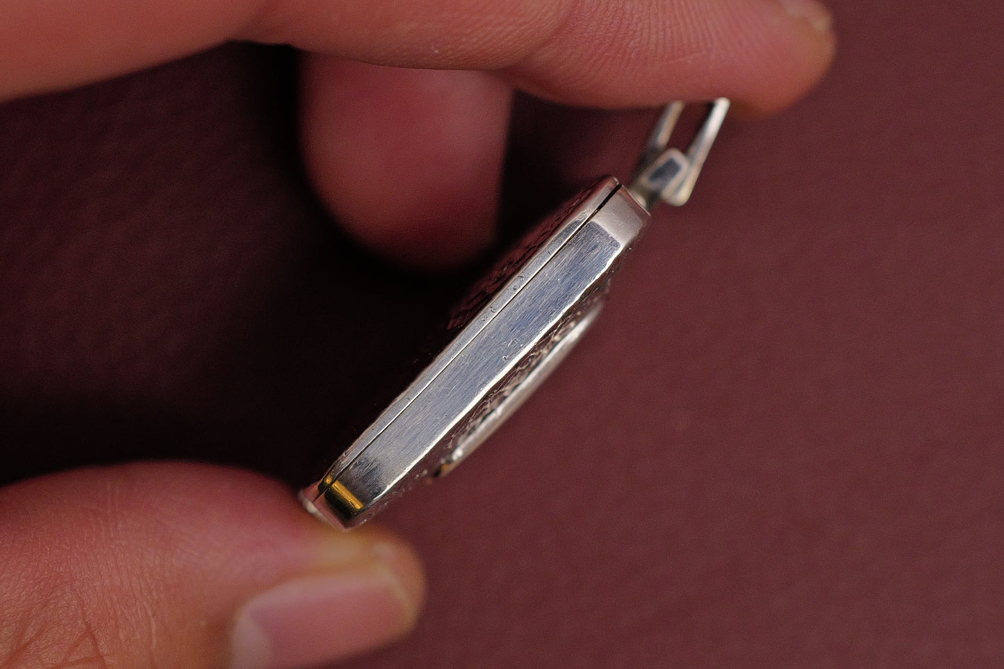 Seiko Hammered Case Pendent 21-1100S