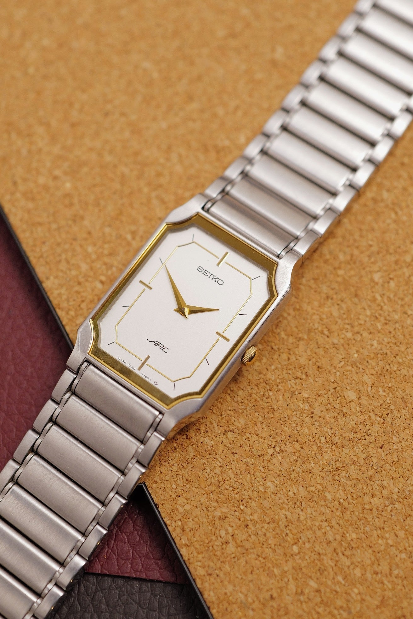 Seiko Arc Integrated Bracelet 7320-6460