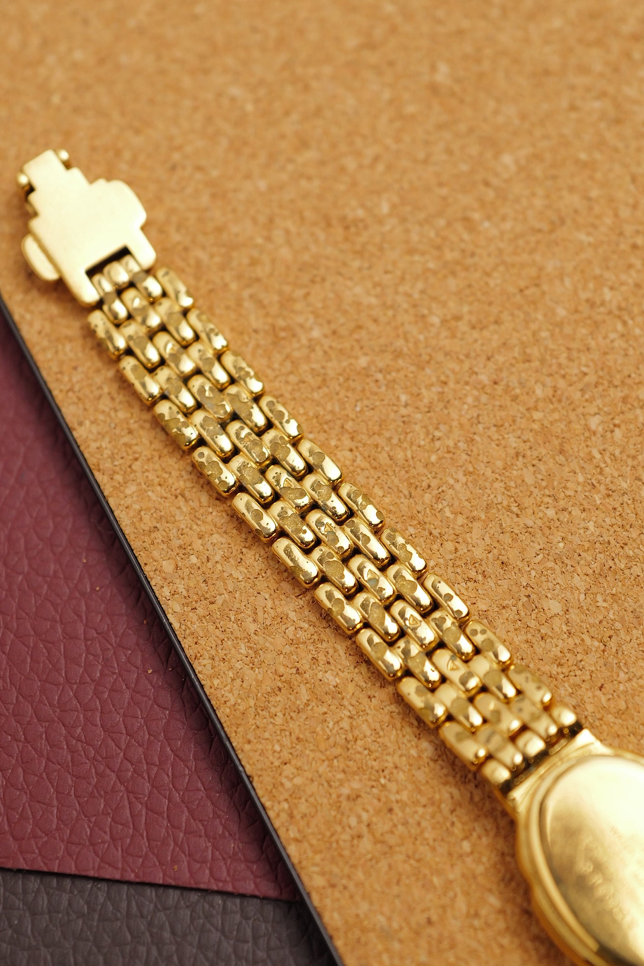 Seiko Exceline Mother of Pearl with gemstones 1F20-6D80