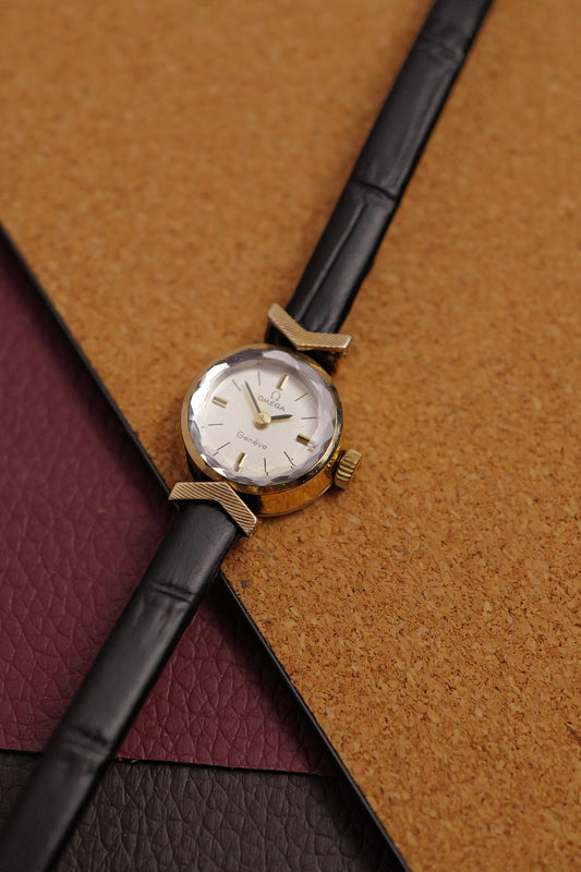 Ladies Omega Art Deco case Cal.1070 manual winding