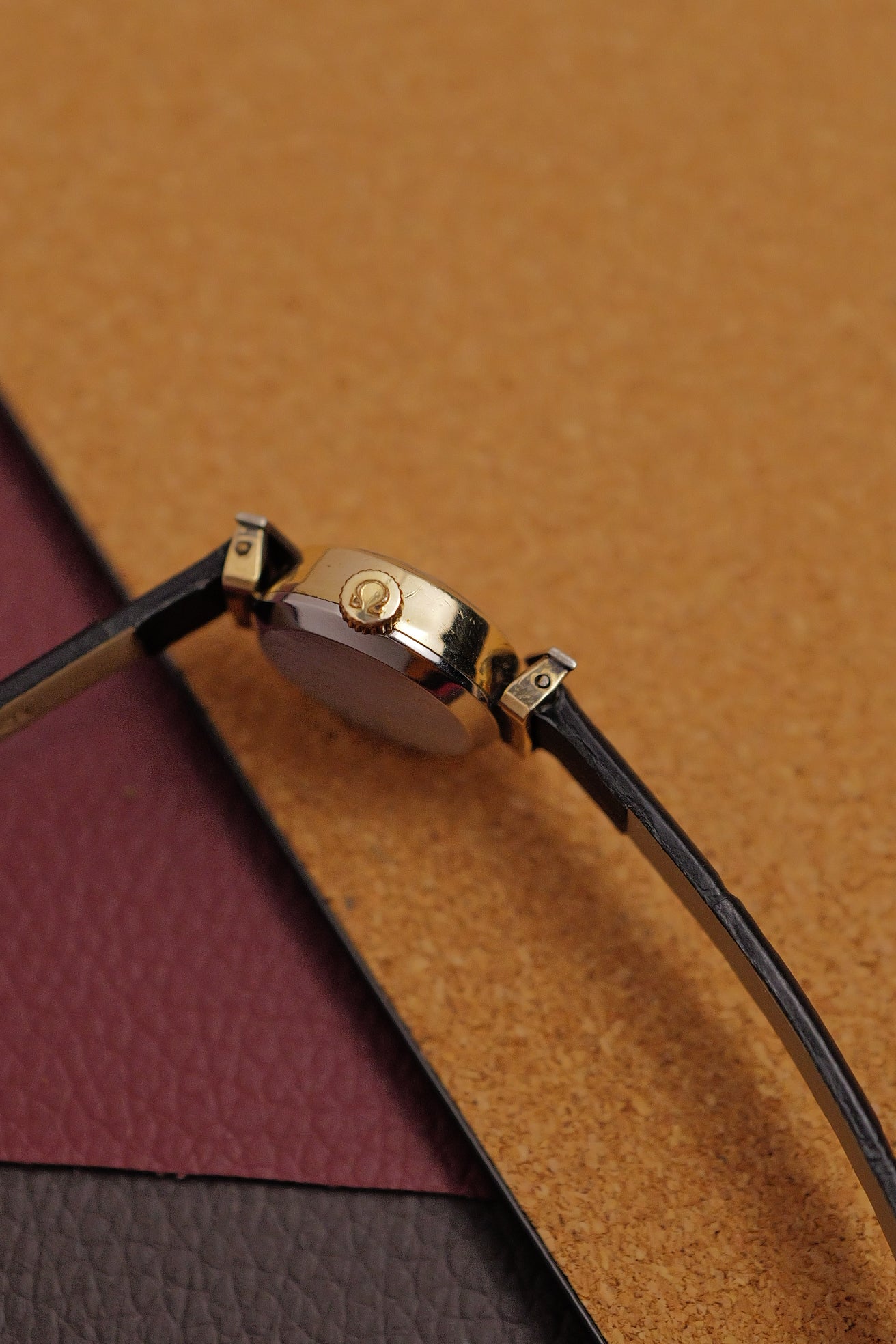 Ladies Omega Art Deco case Cal.1070 manual winding