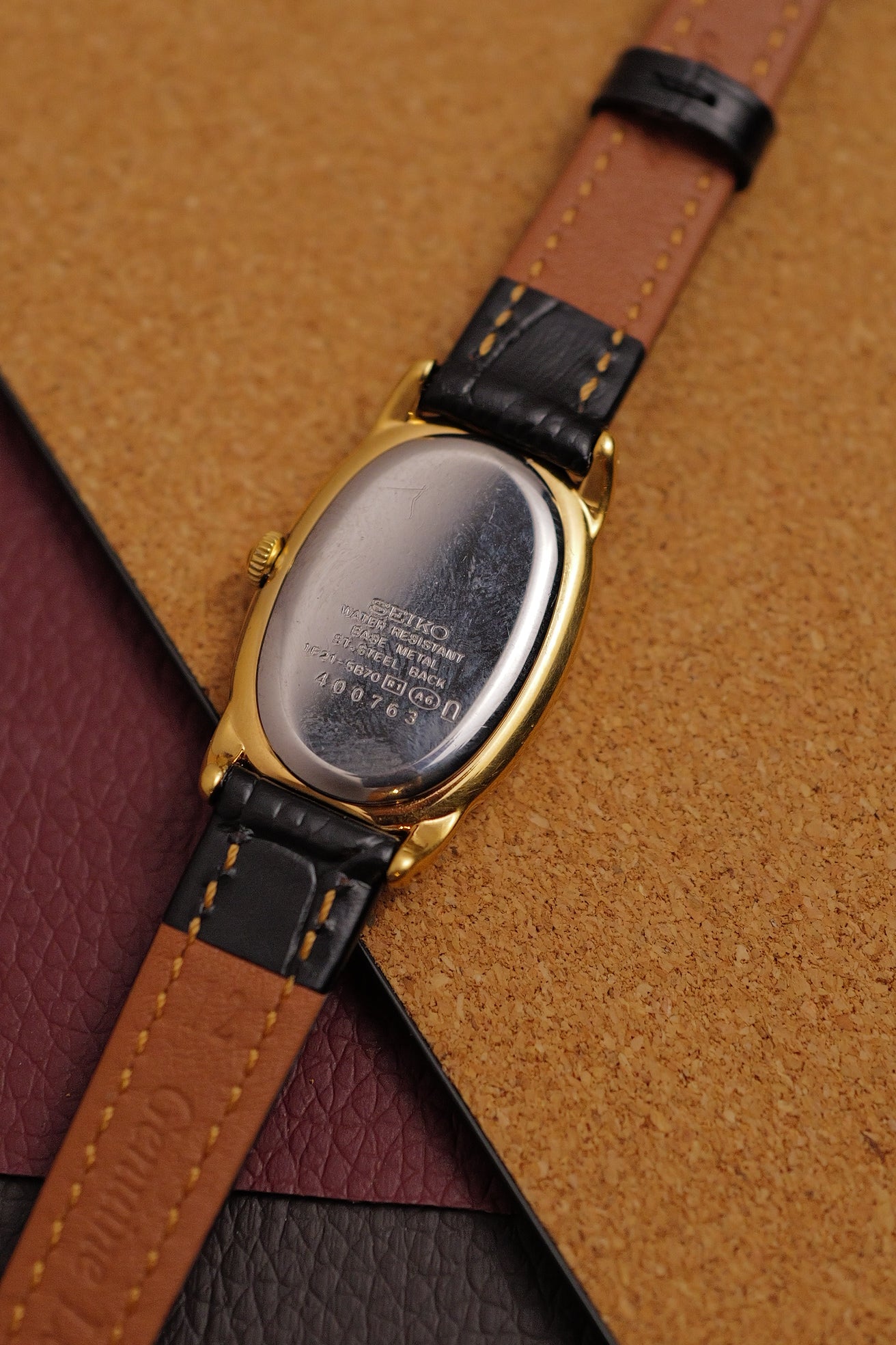 Seiko Ladies "Baignoire" Gold