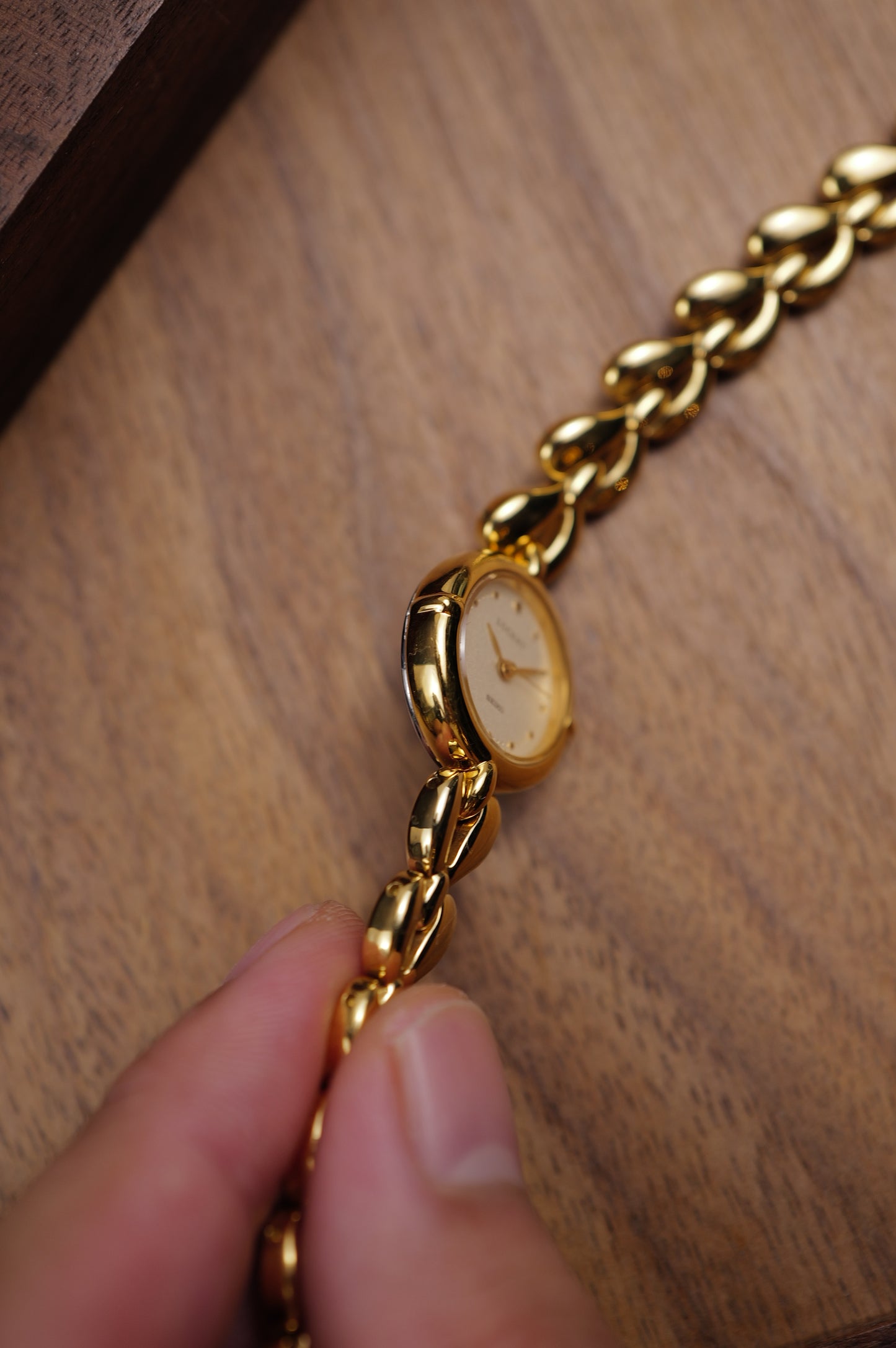 Seiko lucent Teardrop Bracelet 4N21-0480 Circa.1992