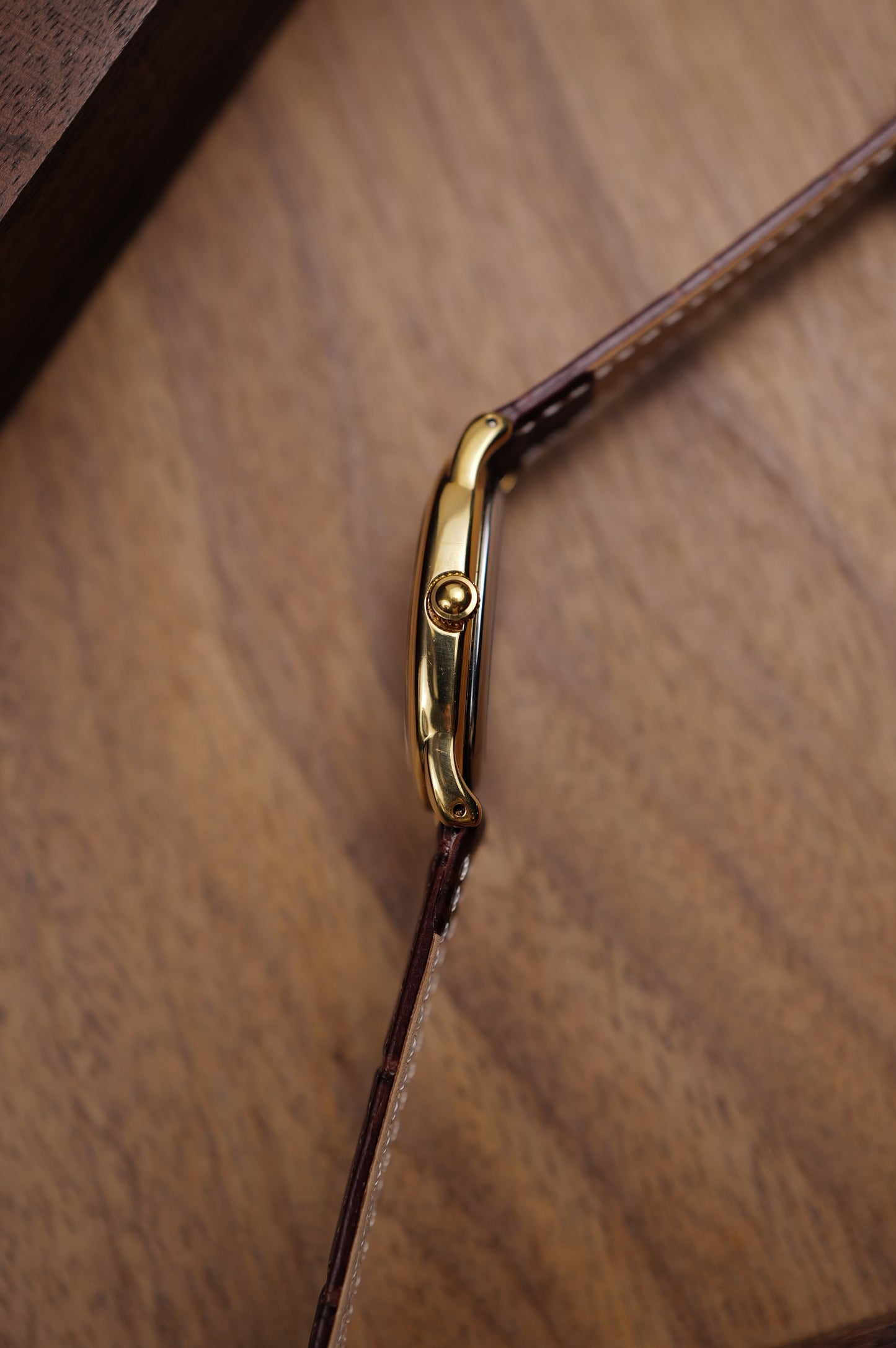 Seiko Ladies "Baignoire" Gold
