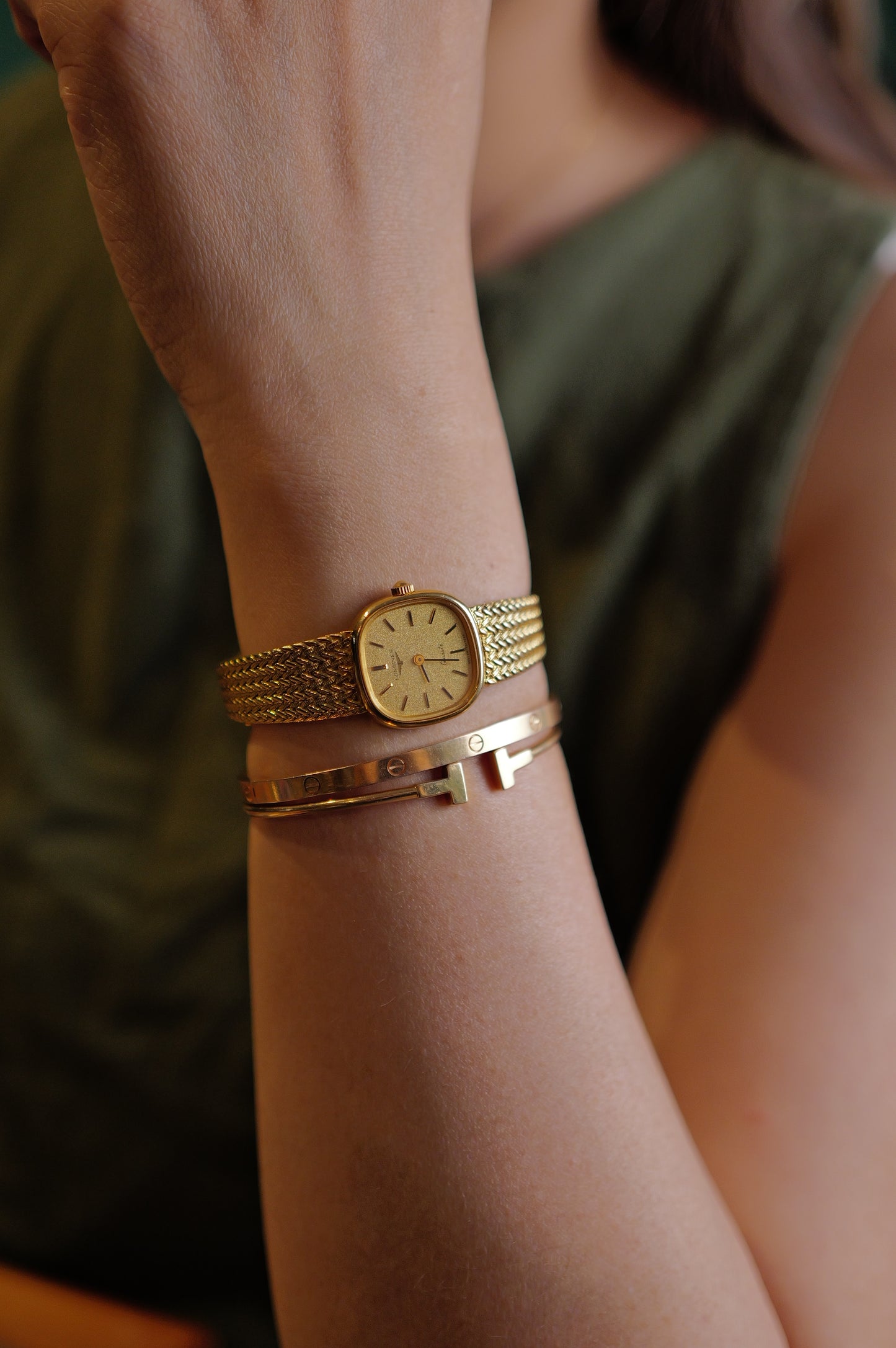 Longines integrated Bracelet Ladies Quartz with adjustable buckle