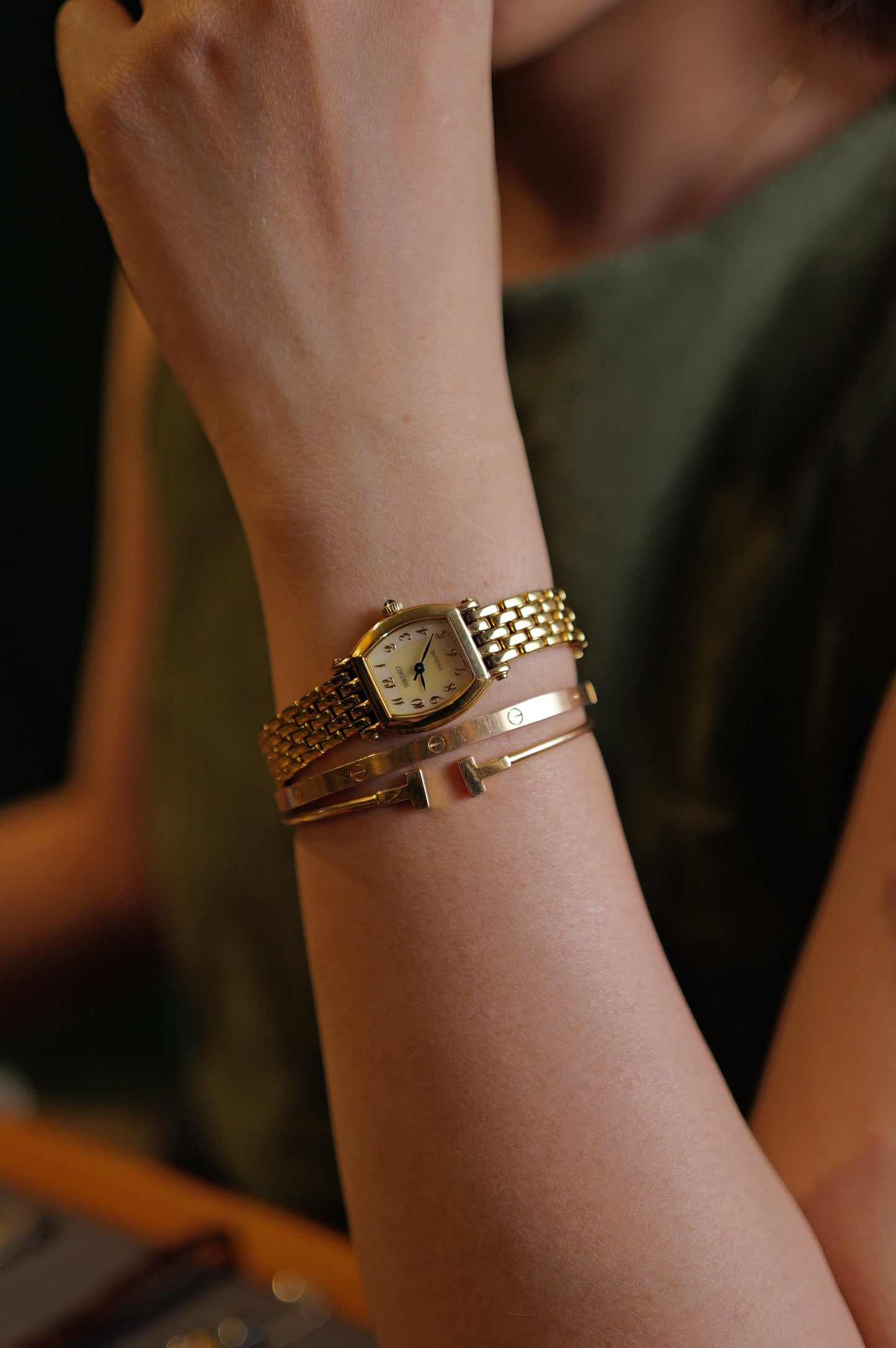 Seiko Exeline Tortue Mother of Pearl Dial with original bracelet Circa.1996