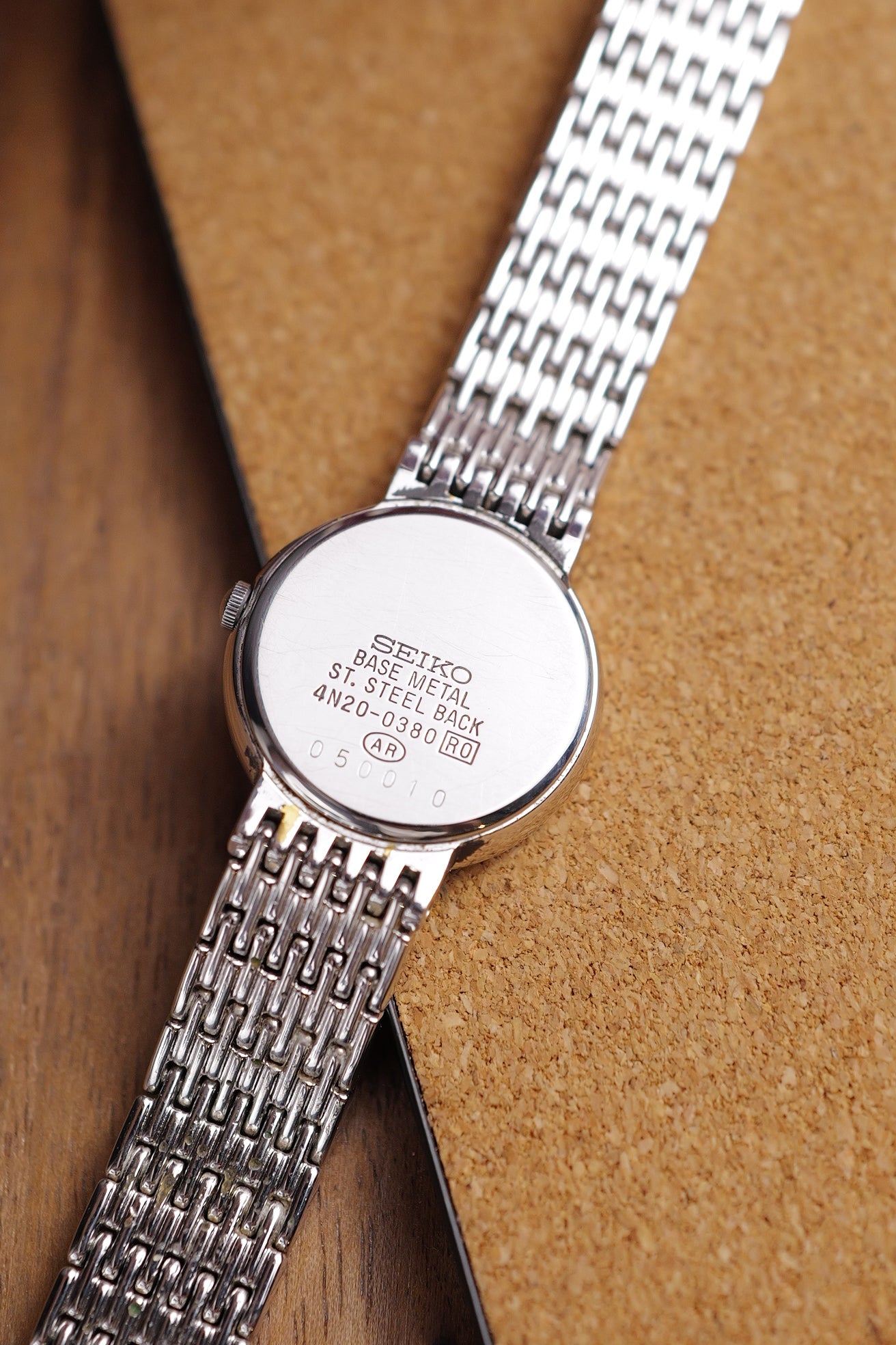 Seiko Exceline Mother of Pearl "Sapphire' 4N20-0380