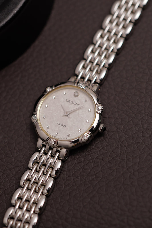 Seiko Exceline with bezel Diamonds (with original box and papers) 4N40-0640 Circa.1991