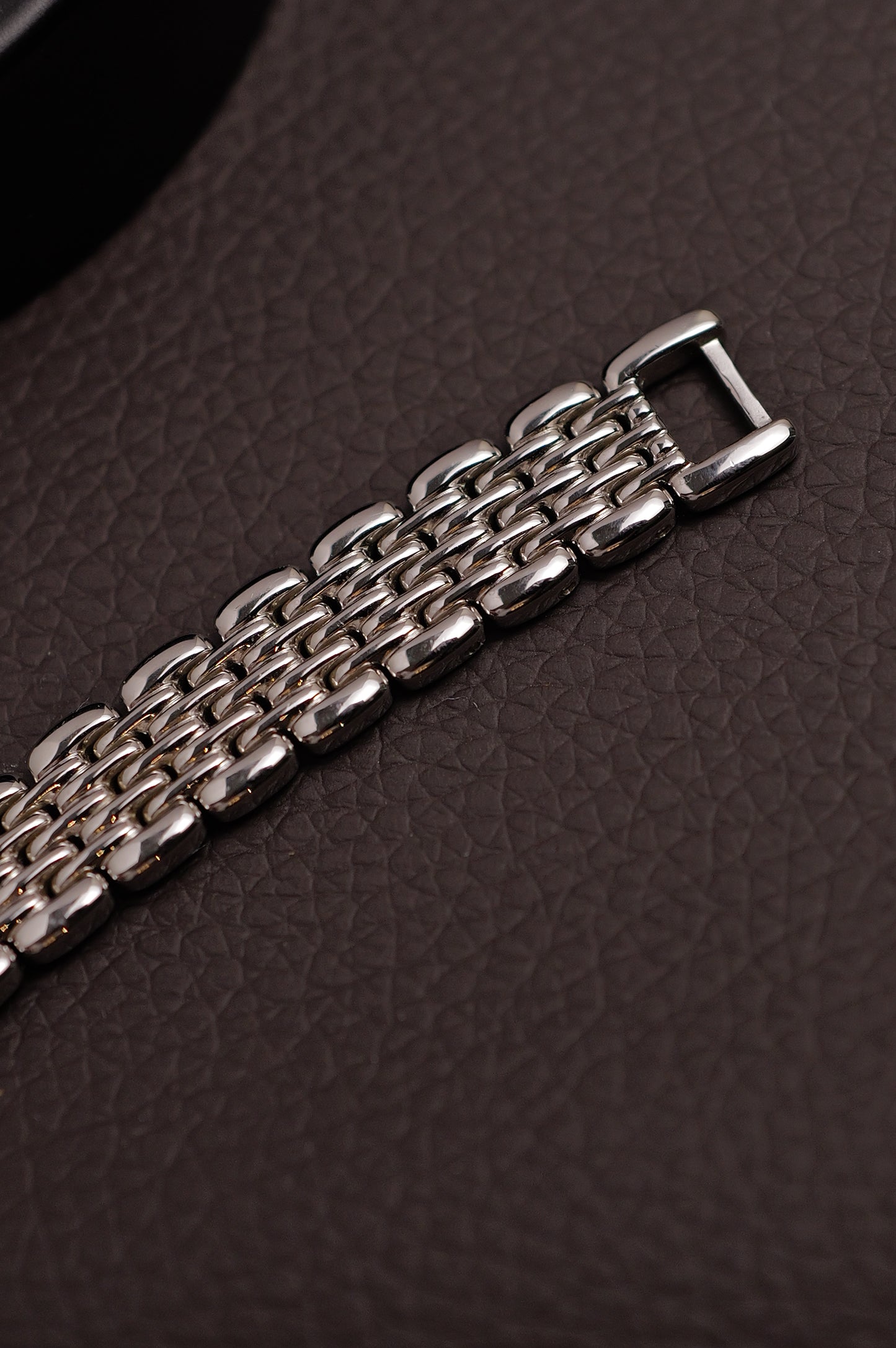Seiko Exceline with bezel Diamonds (with original box and papers) 4N40-0640 Circa.1991