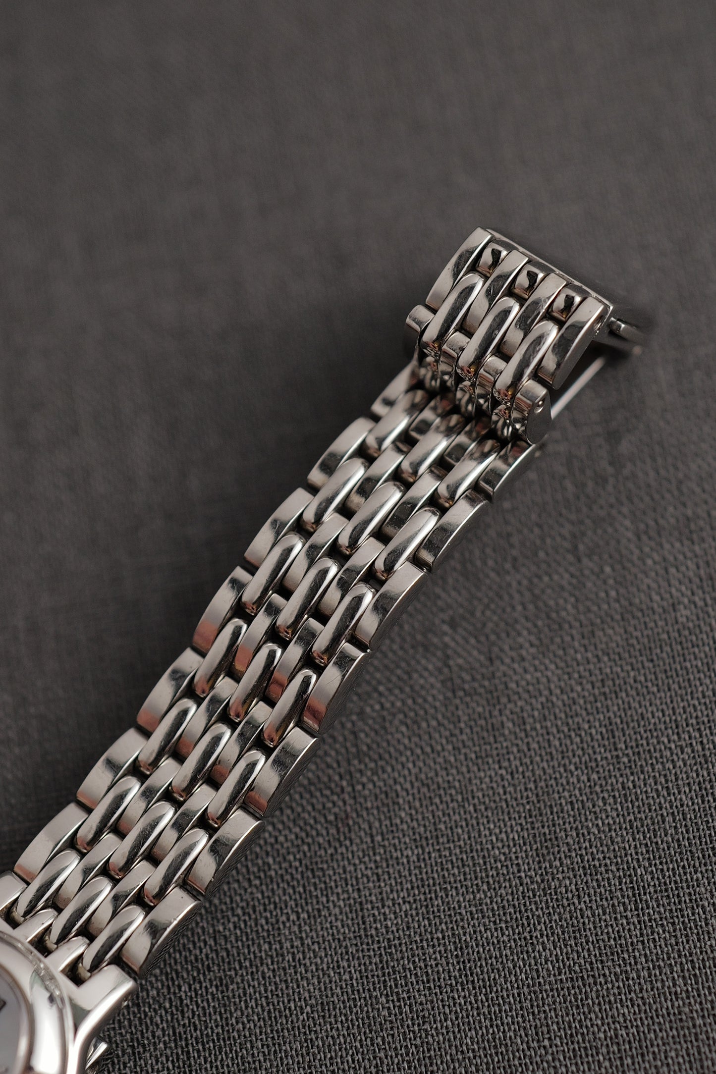 Seiko Exceline Mother of Pearl Diamond Bezel. 1994