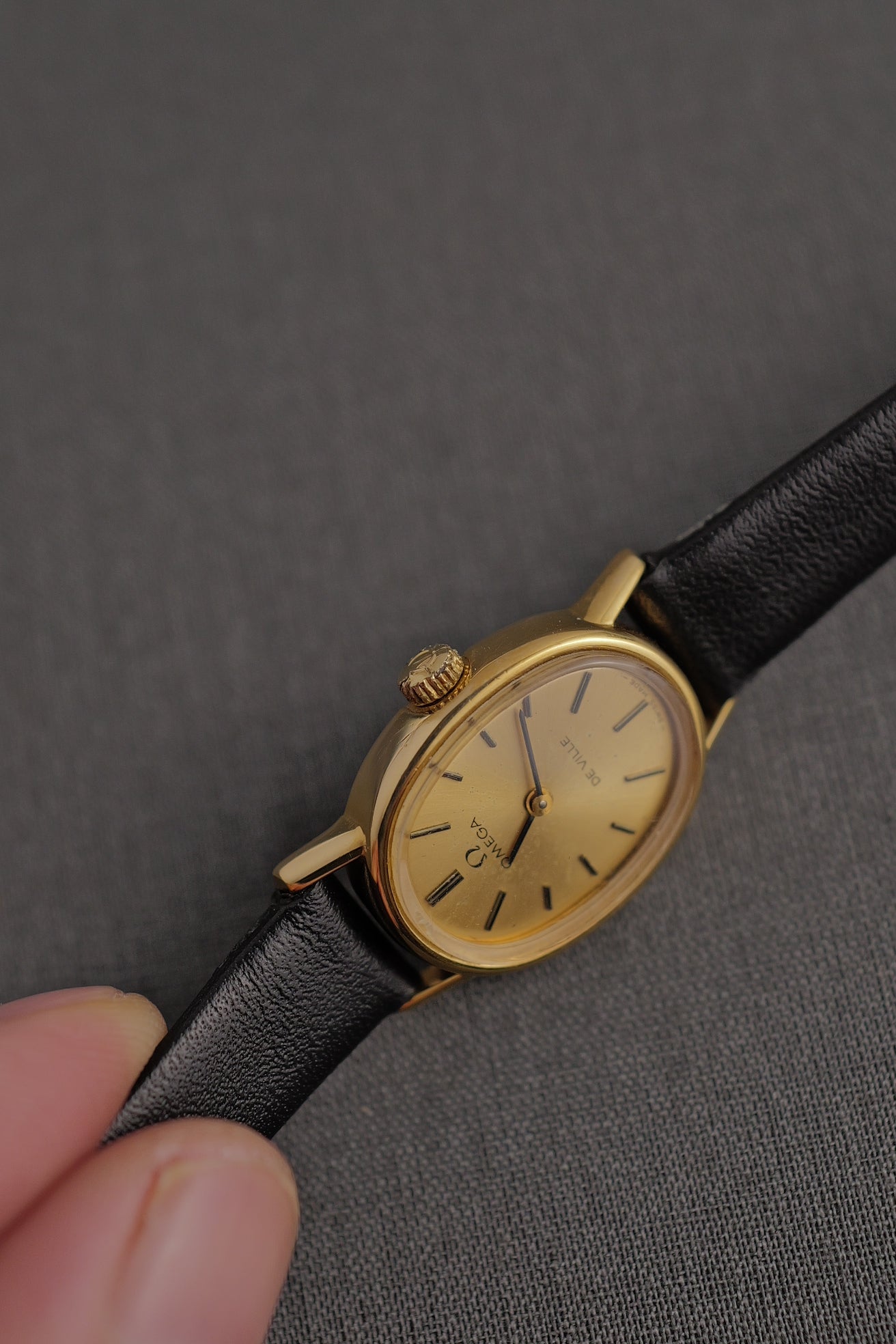 Ladies' Omega Mini Ellipse De-ville ref 511.0553 Circa. 1970s