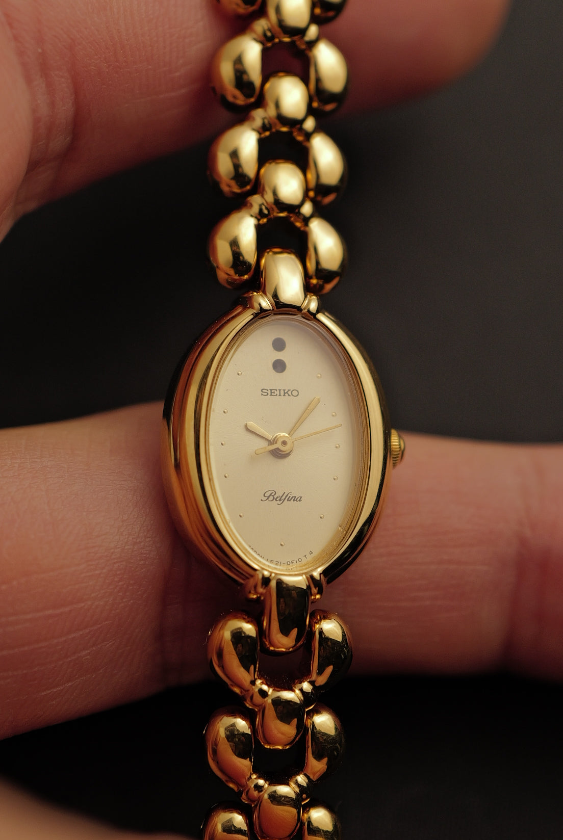 Seiko Belfina "mini oval" Circa. 1990