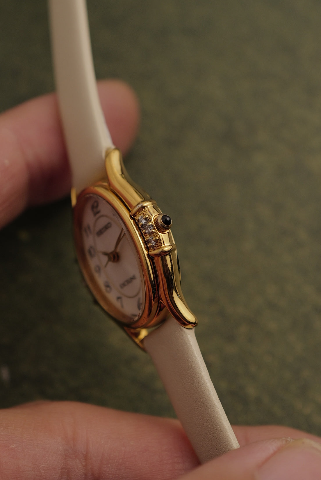 Seiko Exceline Mother of Pearl Diamonds Circa. 1992