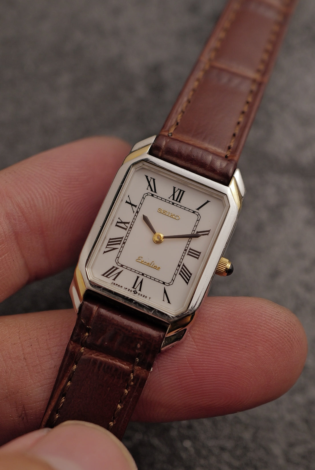 Seiko Exceline "Art-Deco case" Tank Circa. 1988