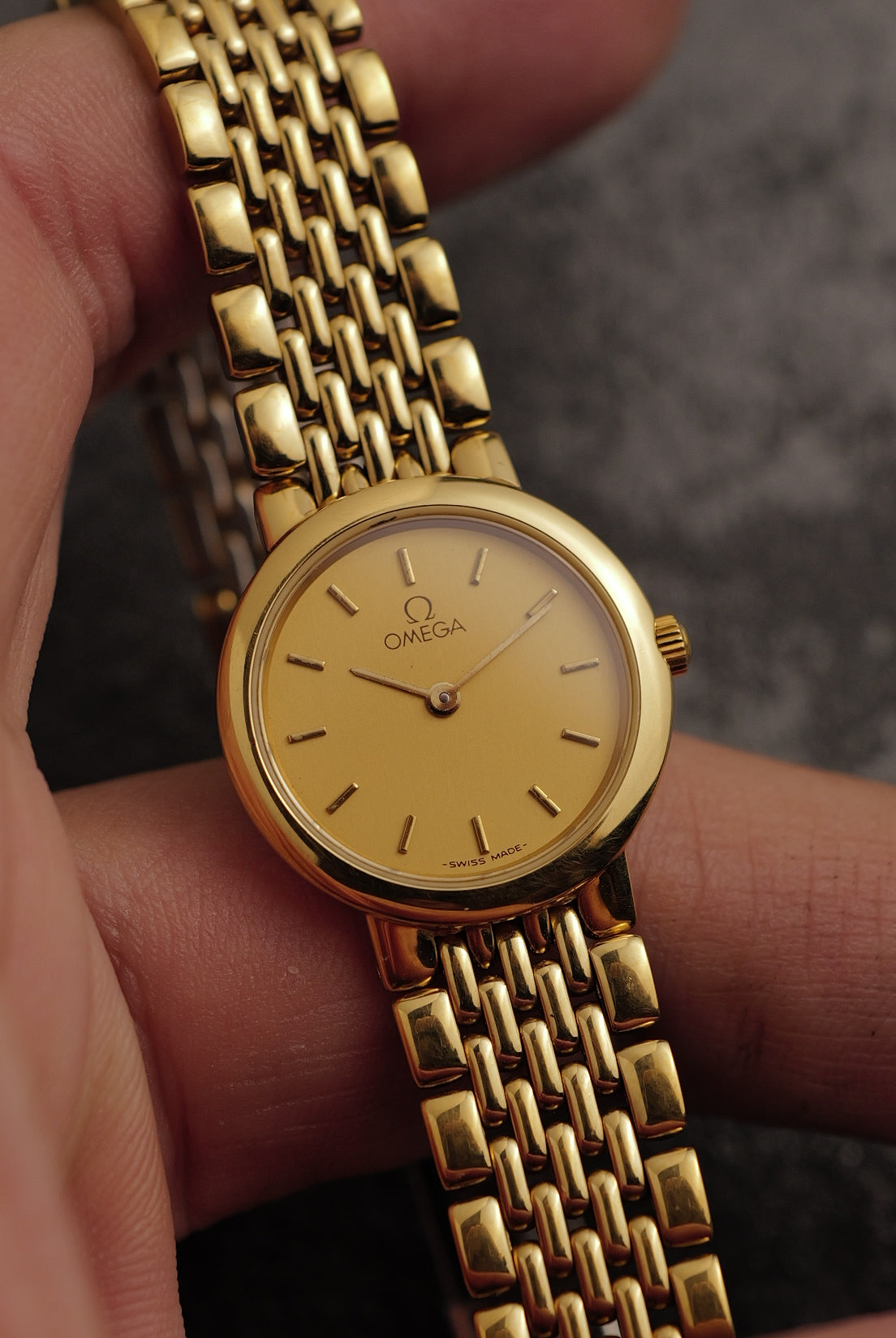 Ladies Omega De-ville "Golden" Circa. 1991