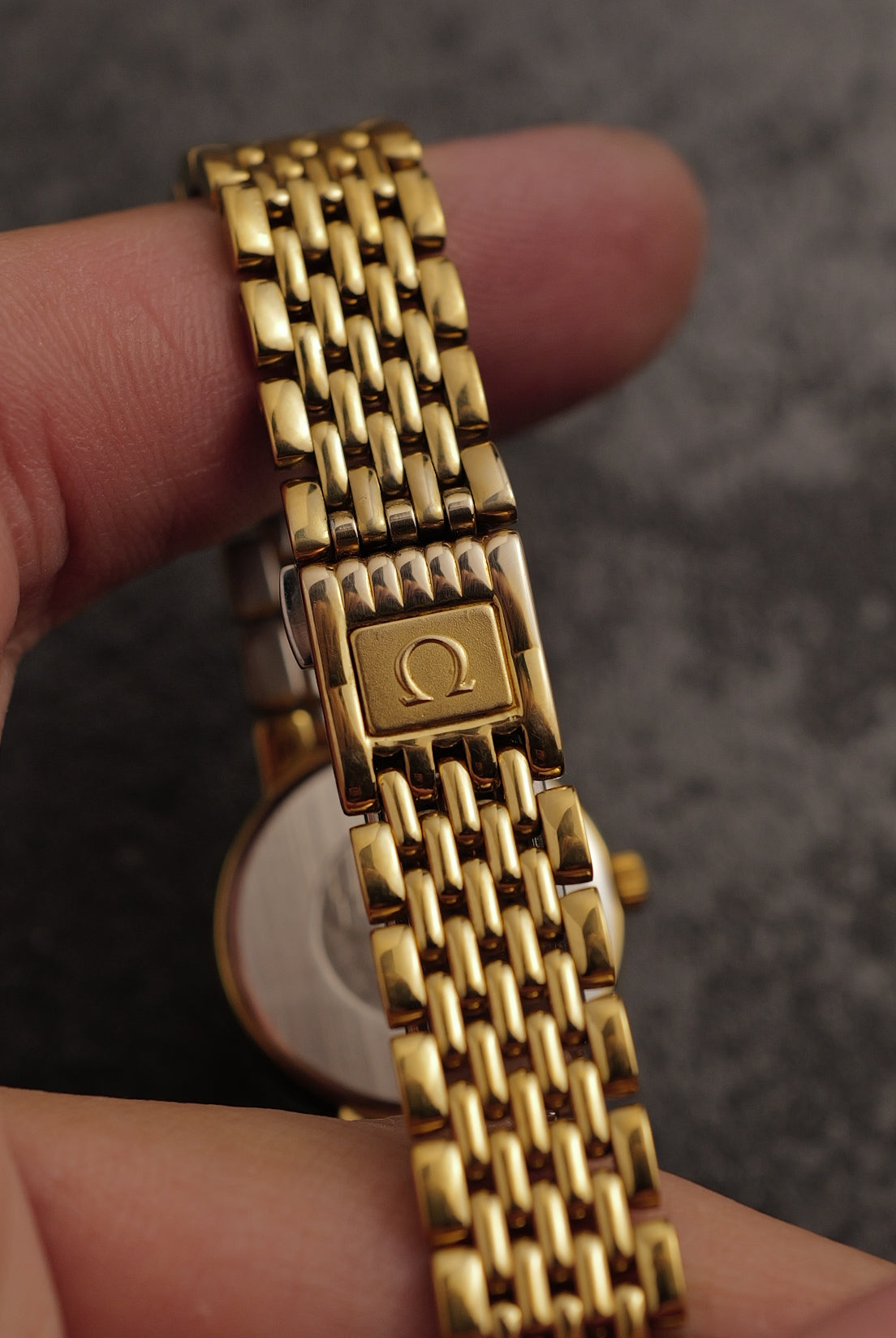 Ladies Omega De-ville "Golden" Circa. 1991