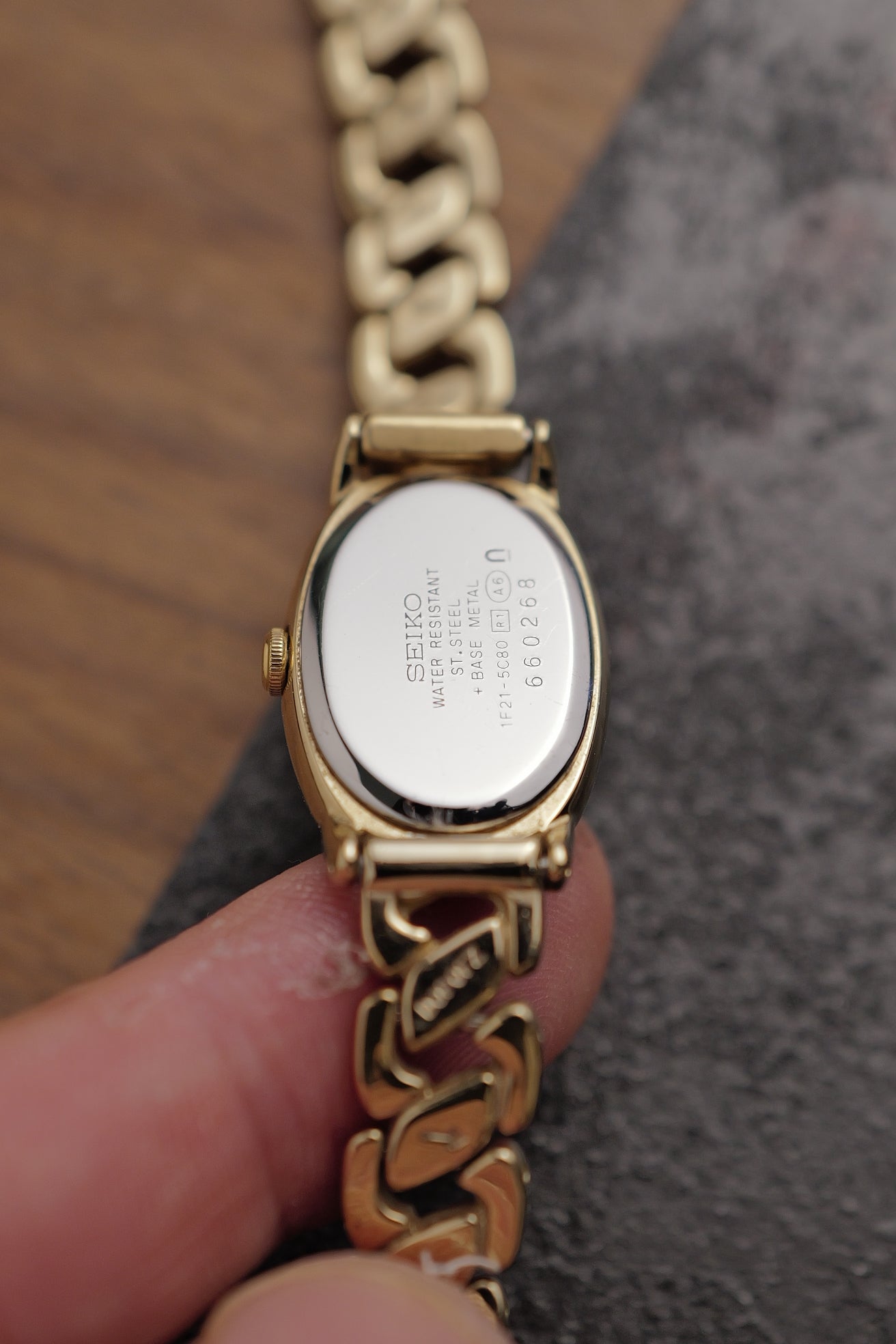 Seiko Mini Baignoire on Bracelet Circa.1997