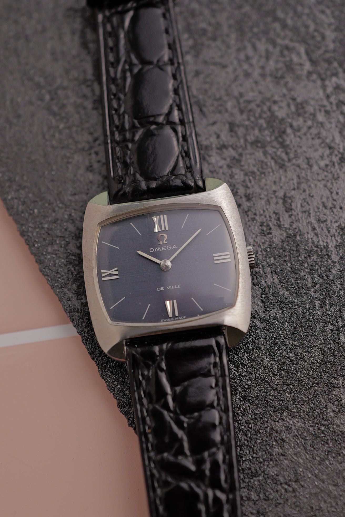 Omega De-ville "Cushion' Linen Dial Circa. 1970s
