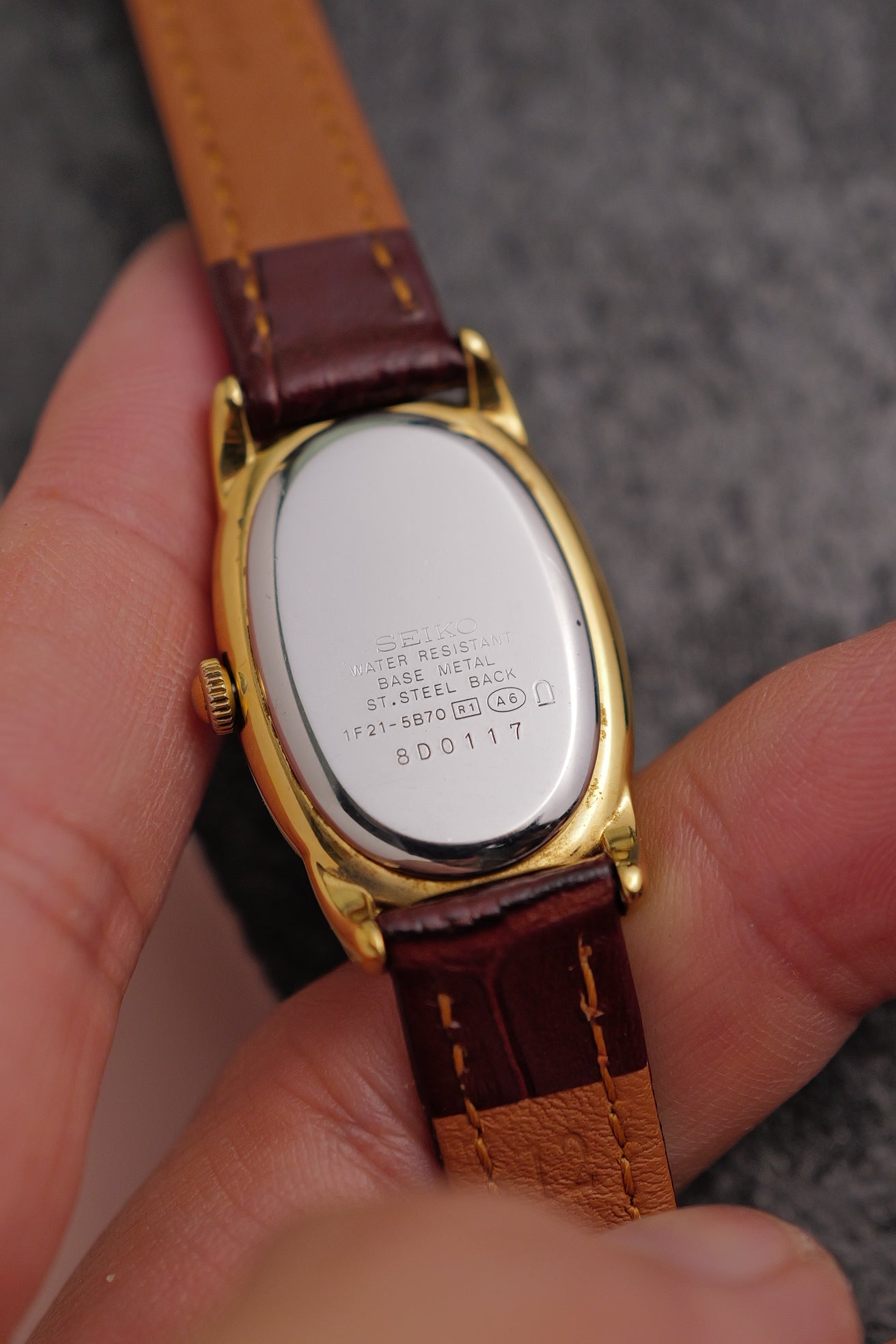 Seiko Ladies "Baignoire" Gold Circa. 1995