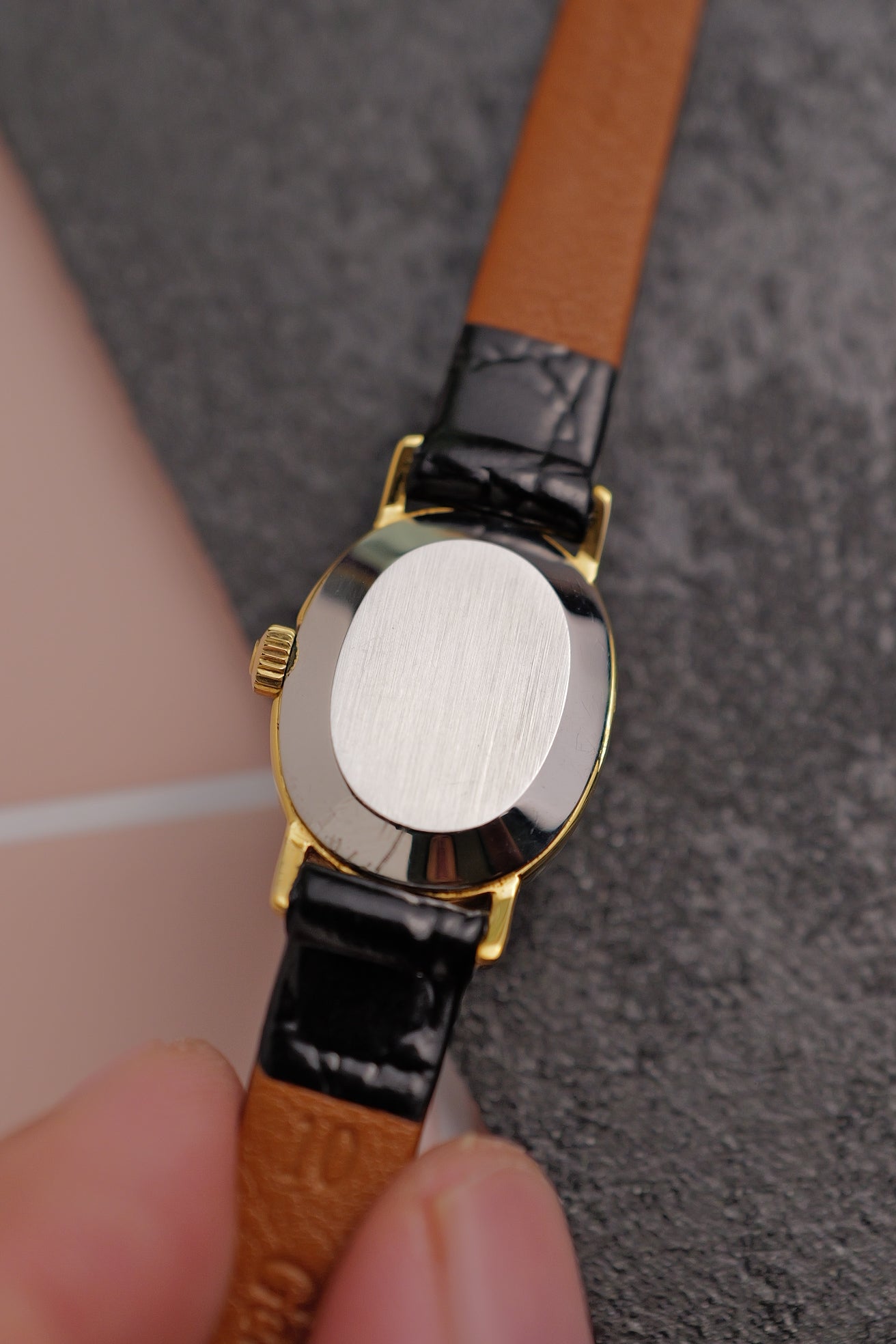 Ladies' Omega Mini Ellipse De-ville ref 511.0553 with original buckle